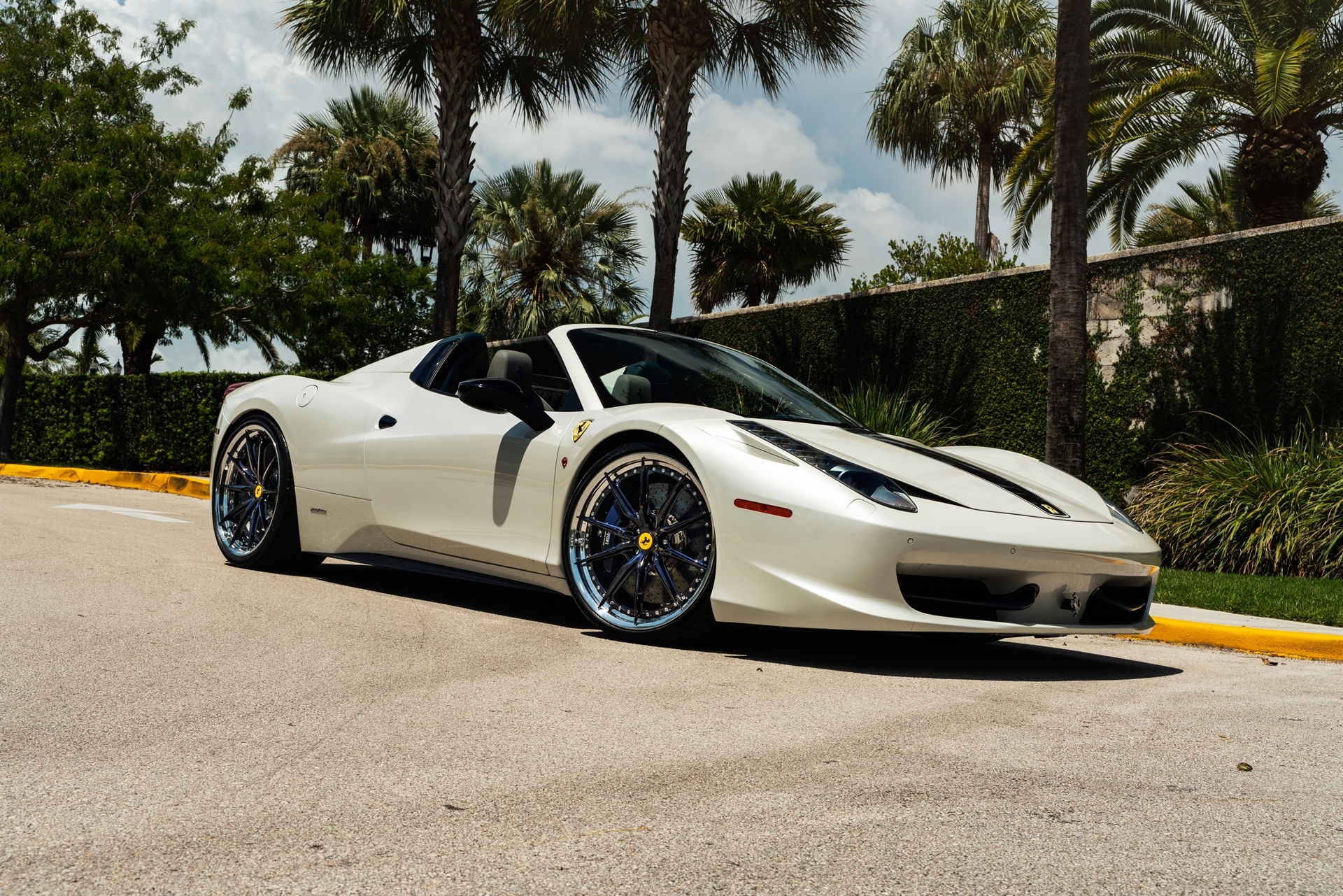 Ferrari 458 on HRE S104SC