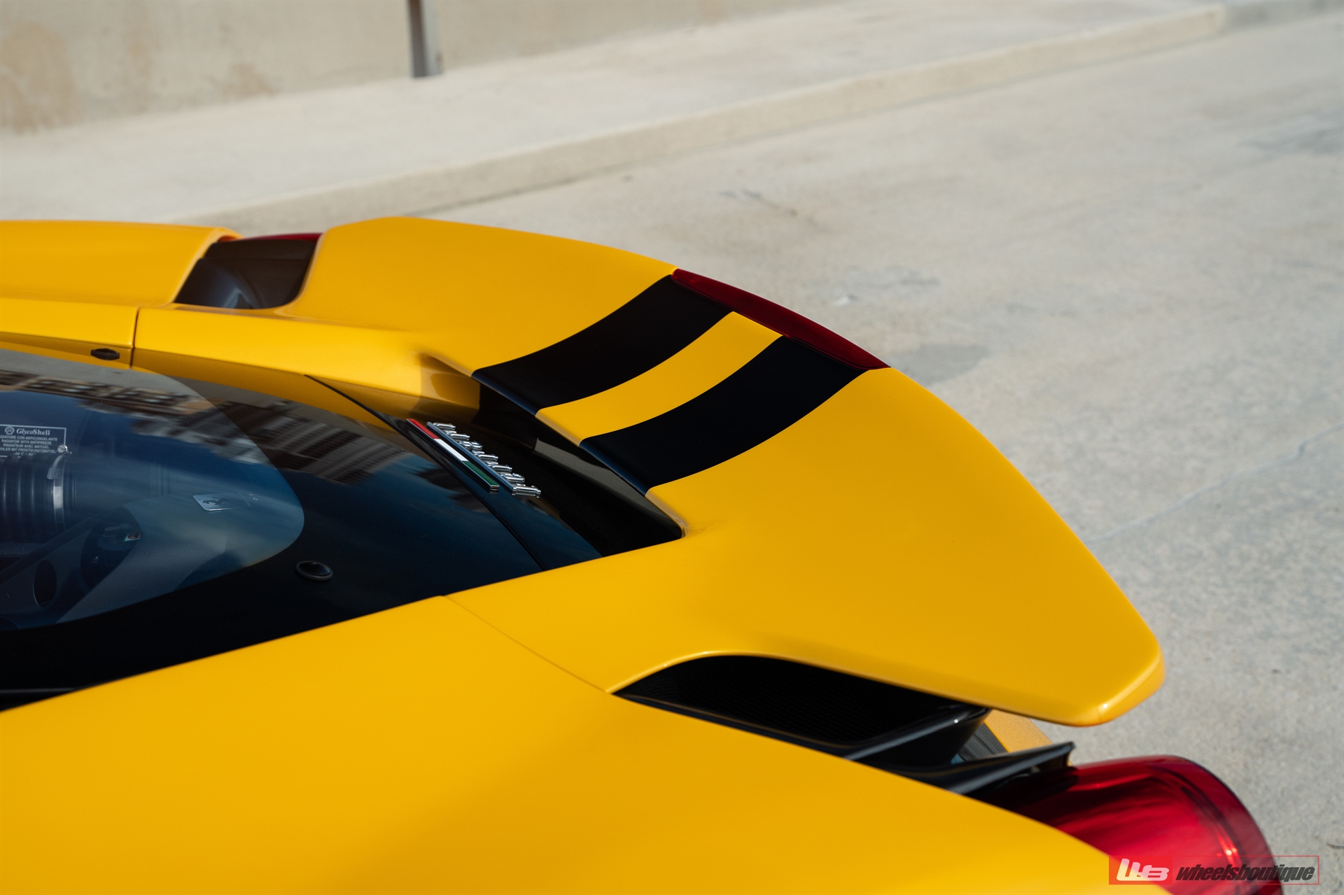 Ferrari 488 Pista | Giallo Modena | On ANRKY AN17 | Gloss Black