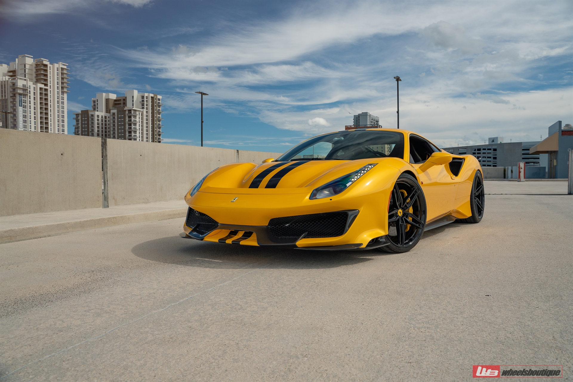 Ferrari 488 Pista | Giallo Modena | On ANRKY AN17 | Gloss Black