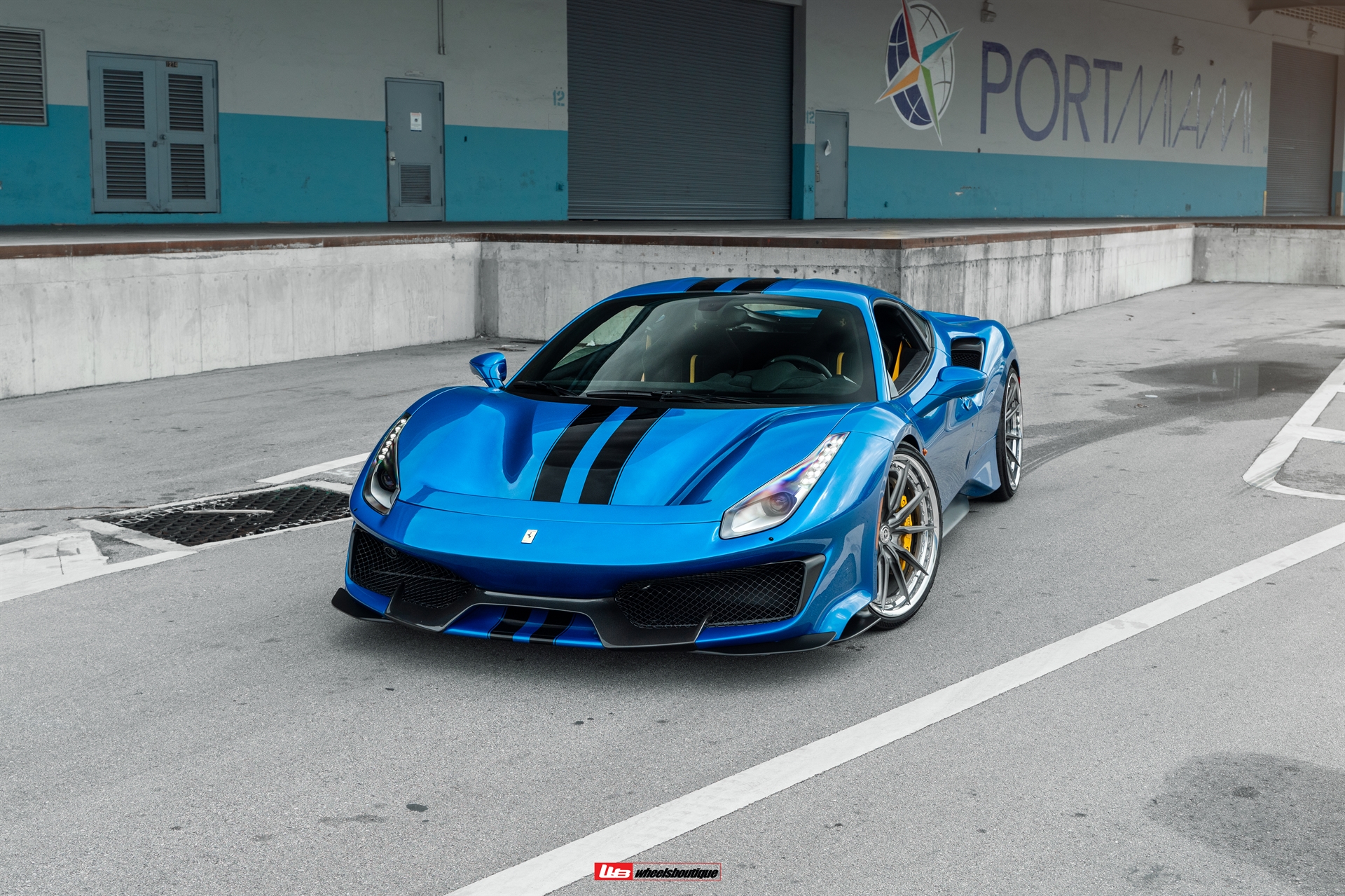 Ferrari 488 Pista | Blu Corza | on HRE S104SC | Frozen Dark Clear