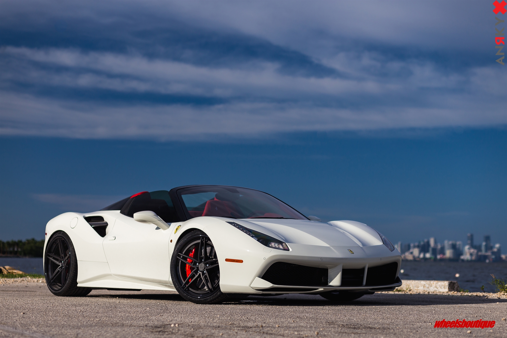 Ferrari 488 Spider | Bianco Avus | on ANRKY AN37 | Satin Black
