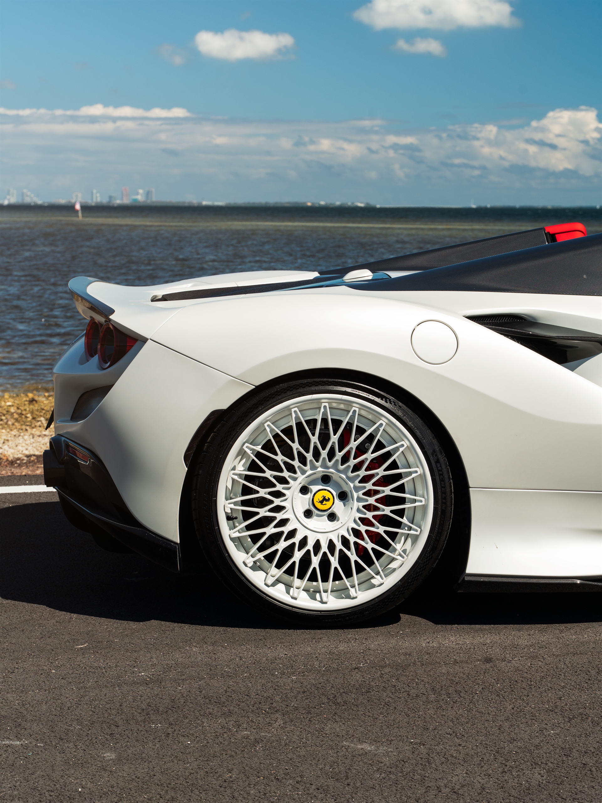 Ferrari F8 Spider – RETROSeries RS7.3