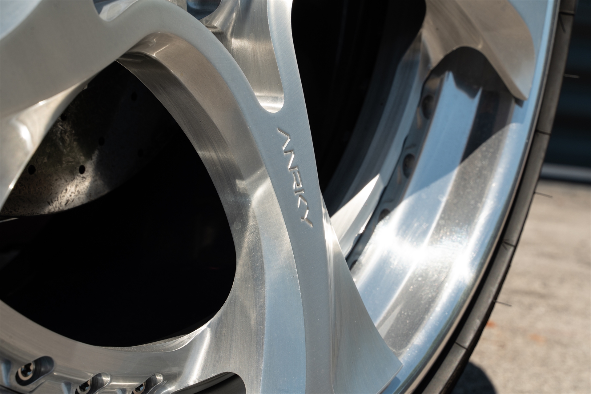 Ferrari SF90 | Azzurro La Platta | on ANRKY XR-305 | Polished Clear