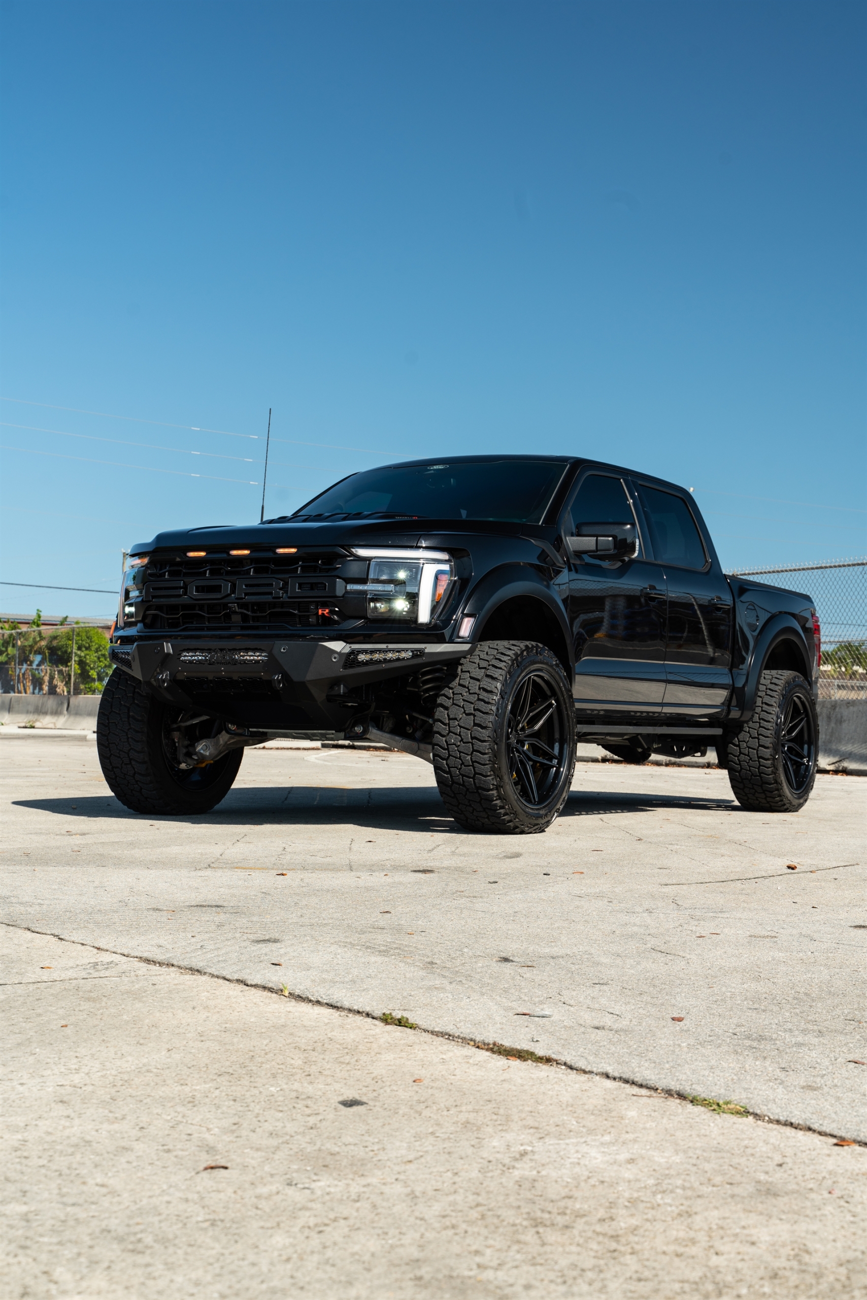 Ford Raptor R | Agate Black | on ANRKY AN36 | Satin Black