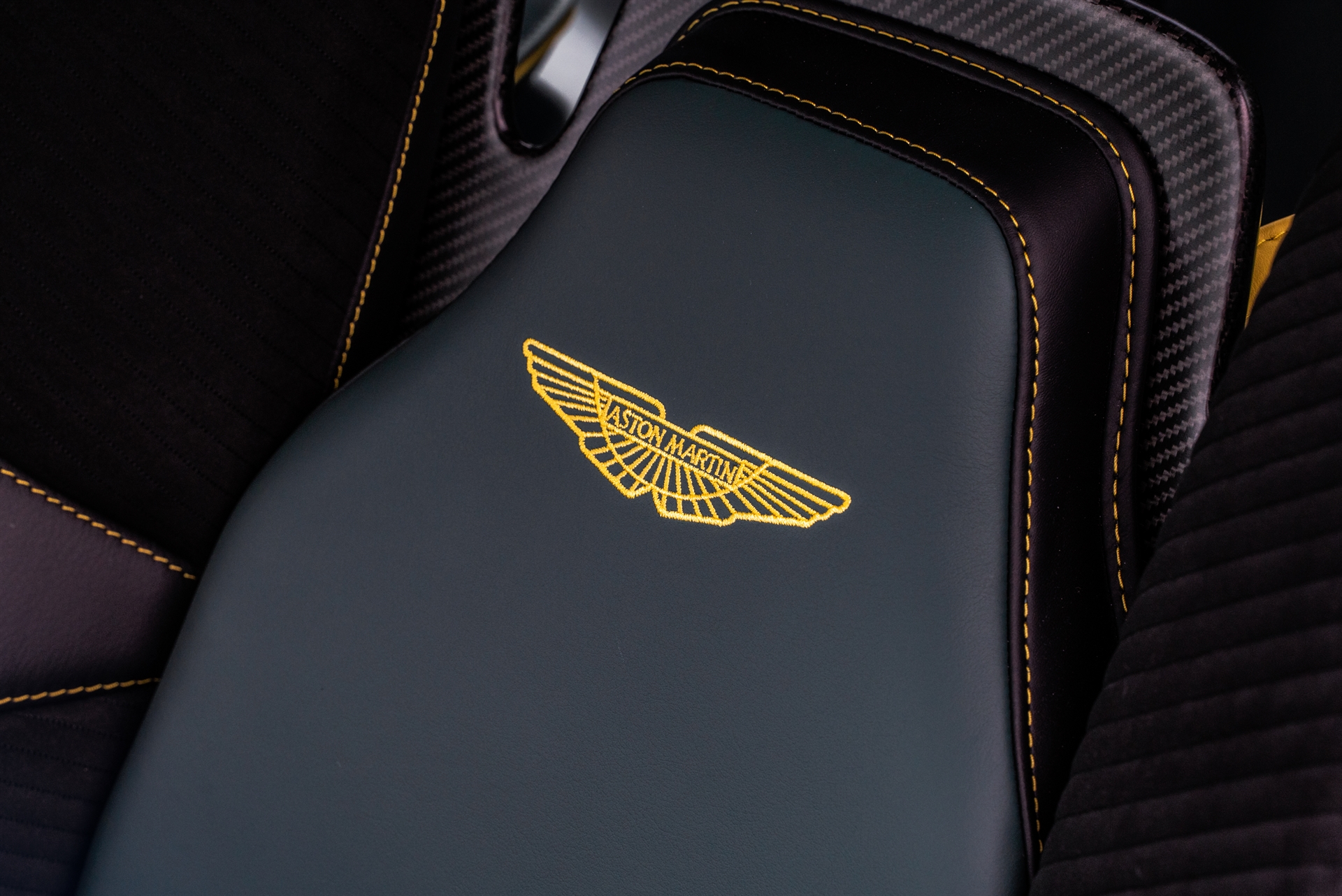 Aston Martin DBS 770 Ultimate / HRE 505M