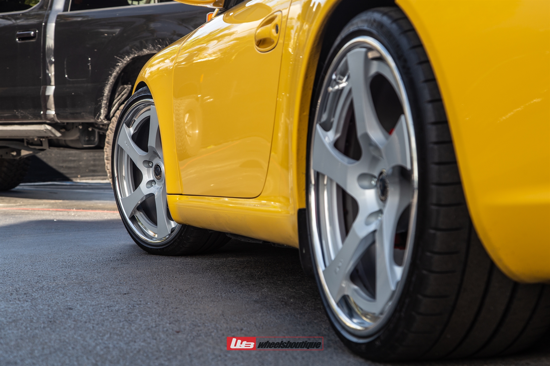 PORSCHE 997.1 CARRERA ON HRE RS102