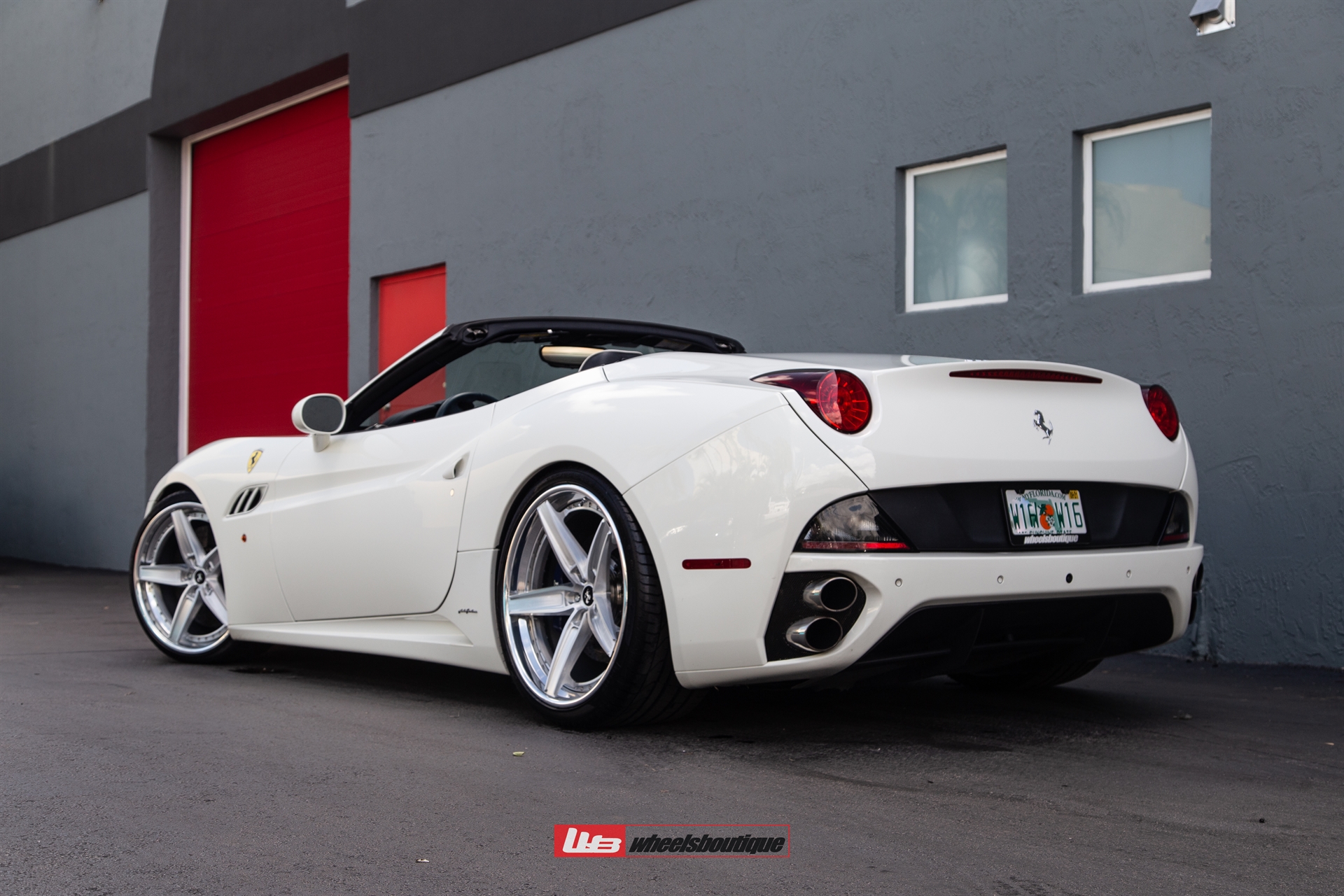 FERRARI CALIFORNIA ON ANRKY AN35