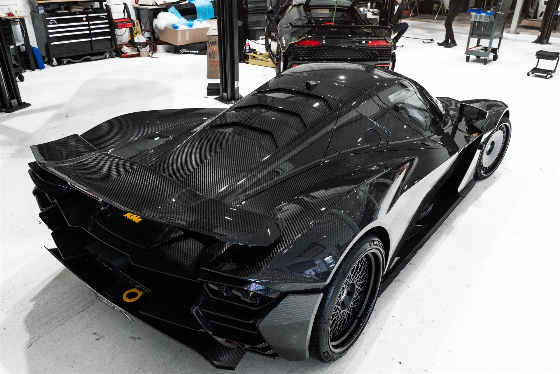 KTM X‑Bow on HRE 501