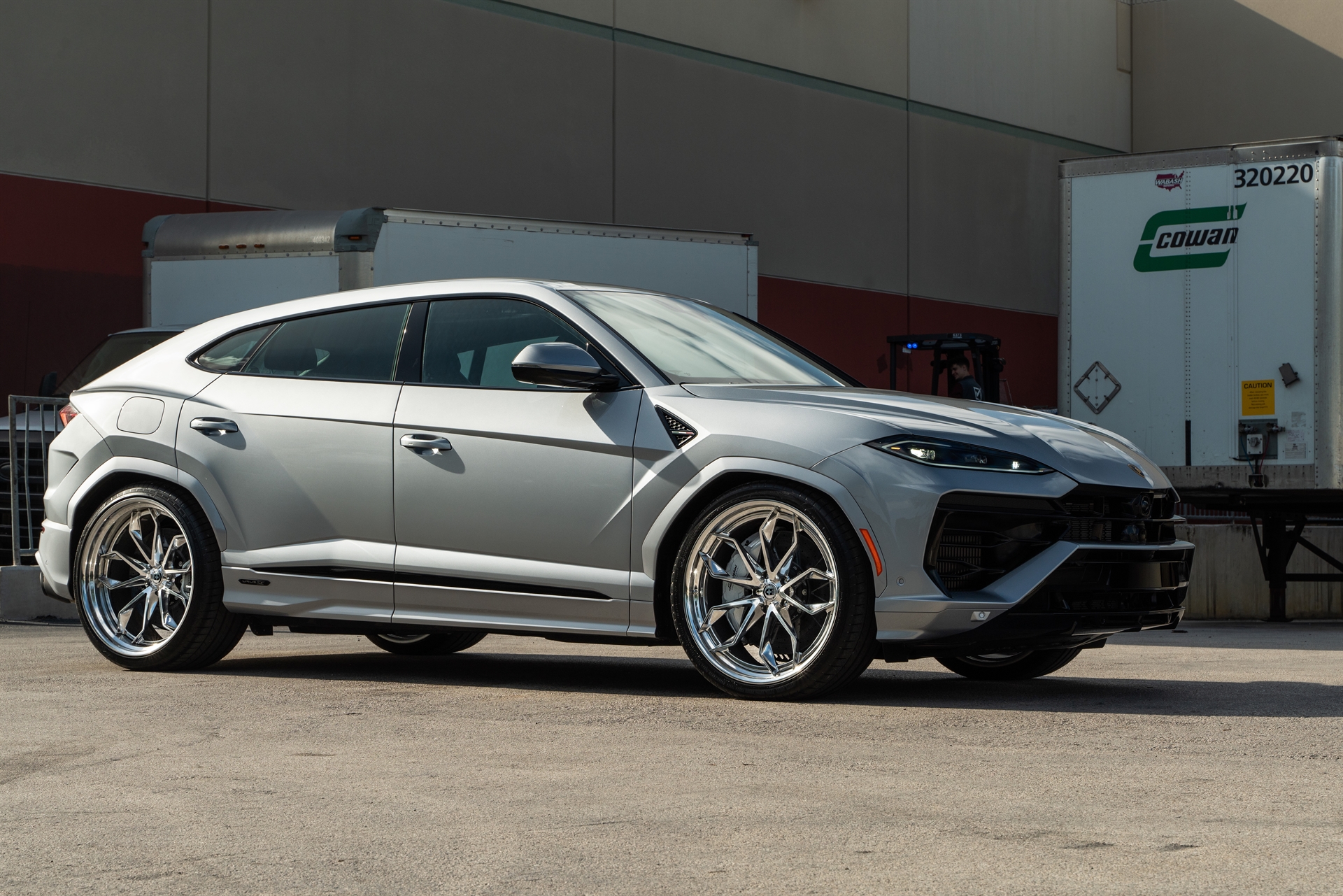 Lamborghini Urus SE | Grigio Nimbus | on HRE S201H | Polished Clear  