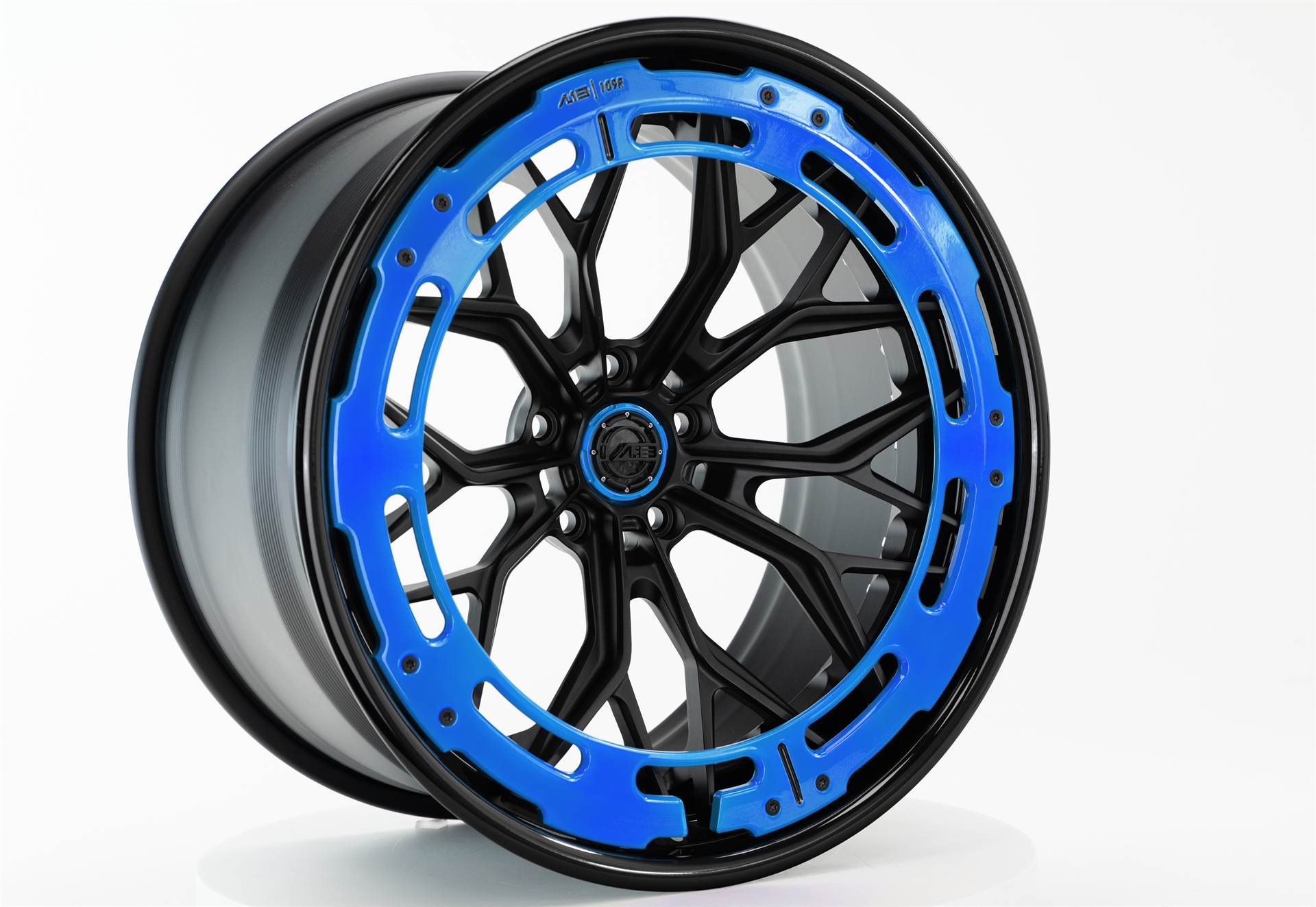 AL13 R80-109R | Lamborghini Urus