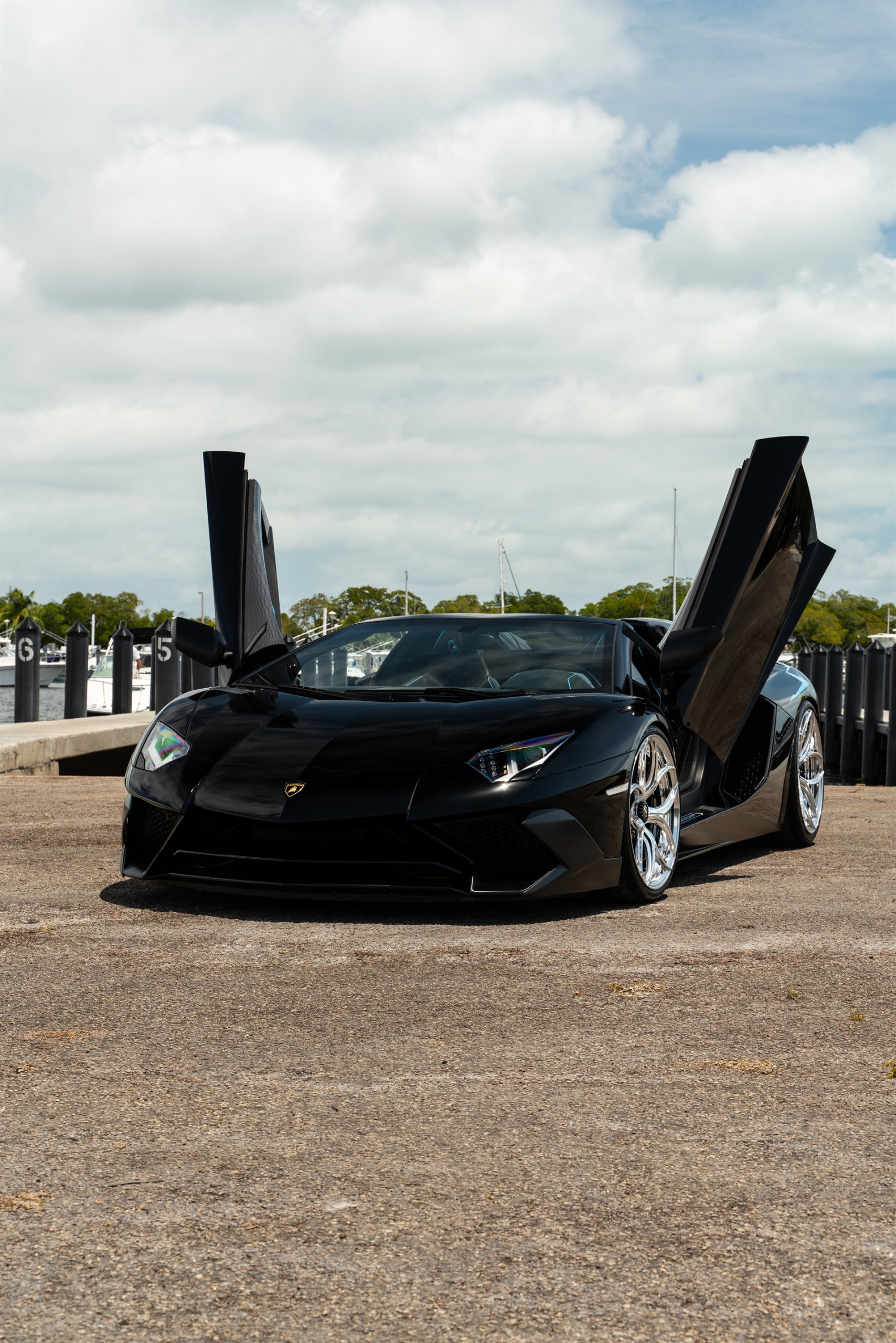 Lamborghini Aventador SV | Nero Noctis | on ANRKY S2-X0 | Polished Clear