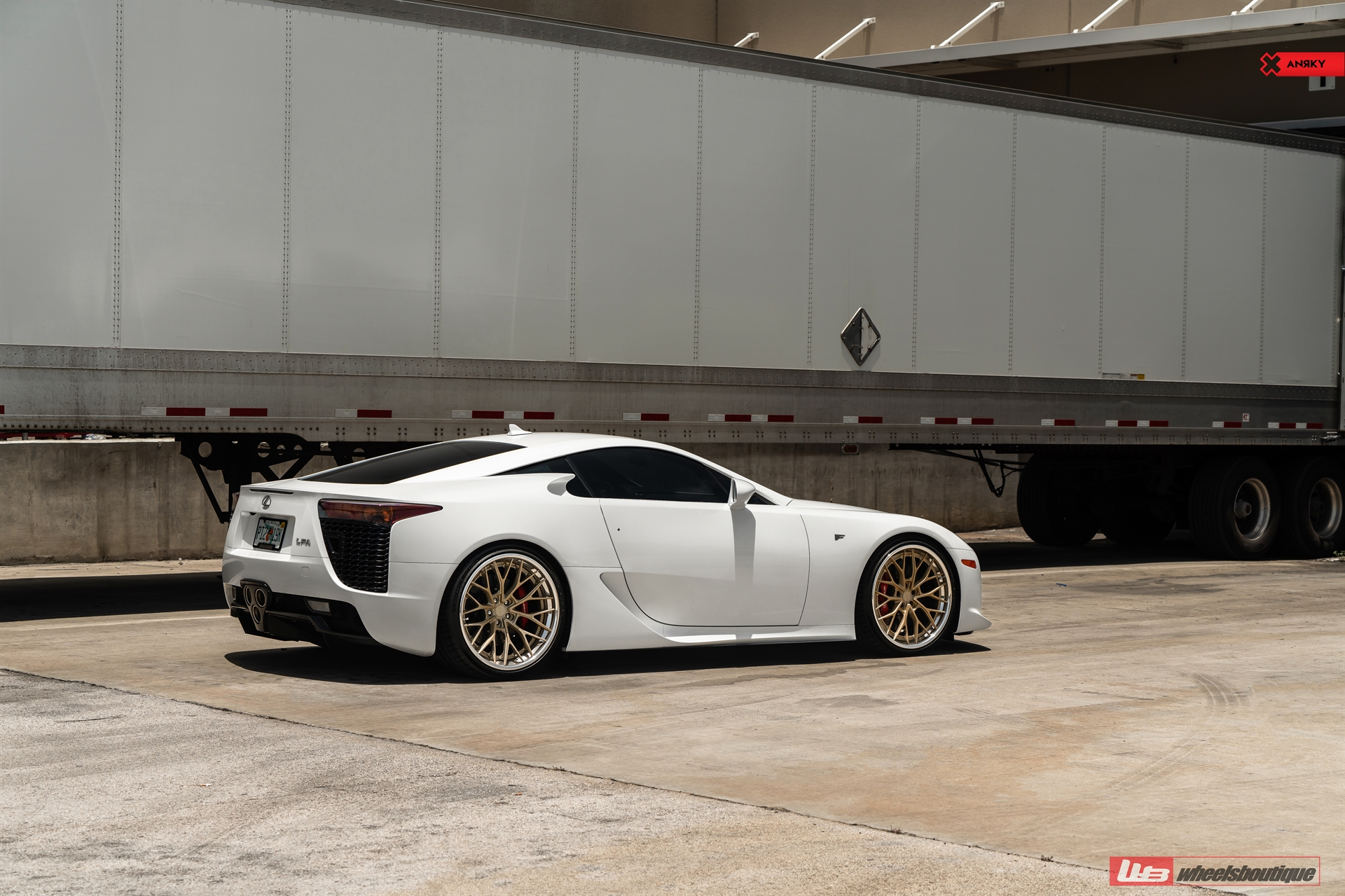 ANRKY AN30 | Lexus LFA