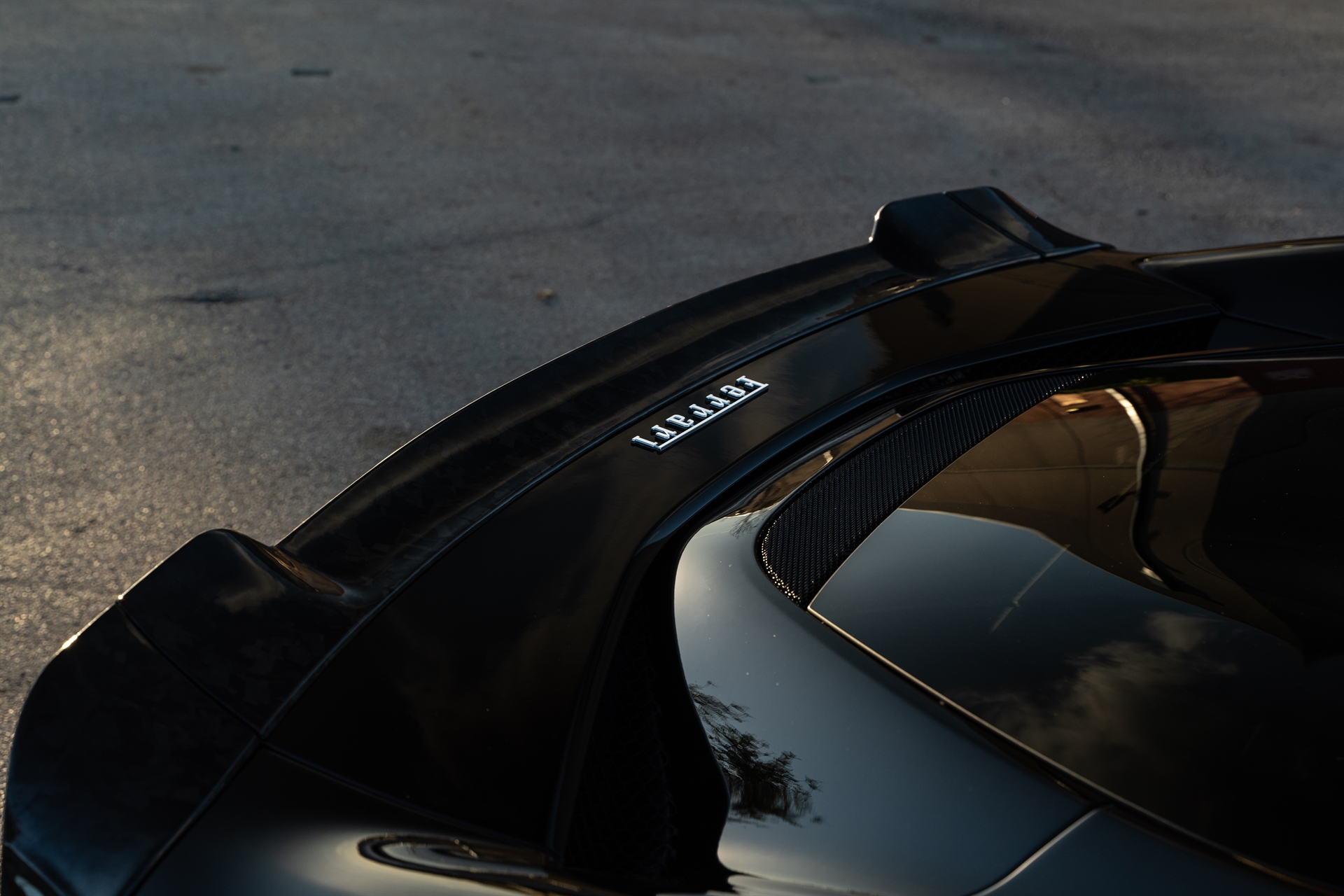 Mansory 296 GTB | Nero | on Mansory YT.5 | Gloss Black