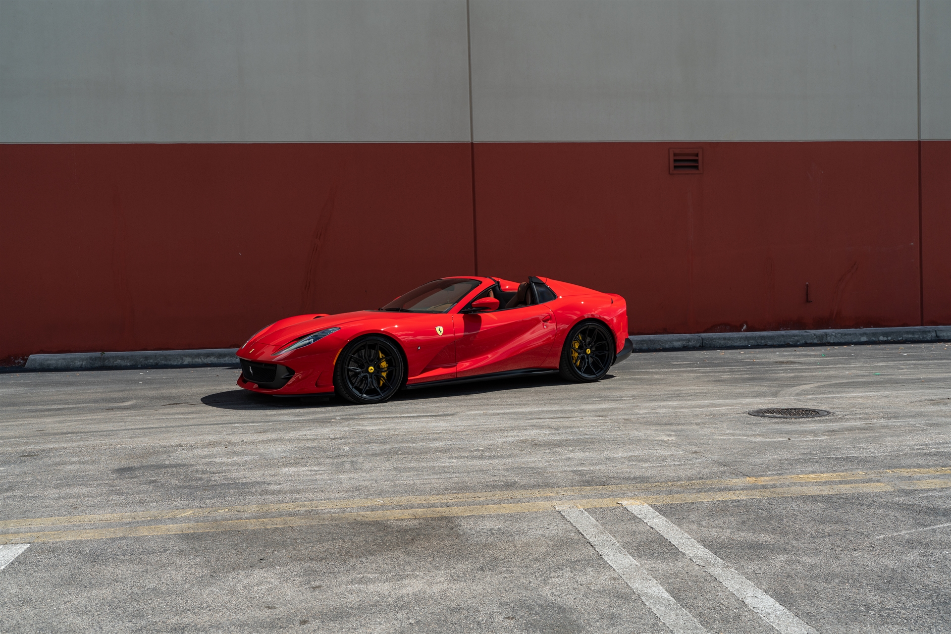 Ferrari 812 GTS | Rosso Corza | on Novitec NF11 | Satin Black