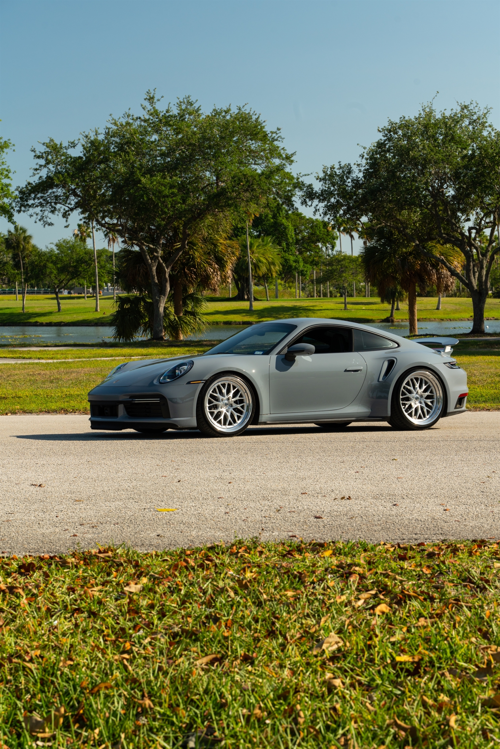 Porsche 992 Turbo S | Artic Gray | on HRE 520 FMR | Brushed Clear