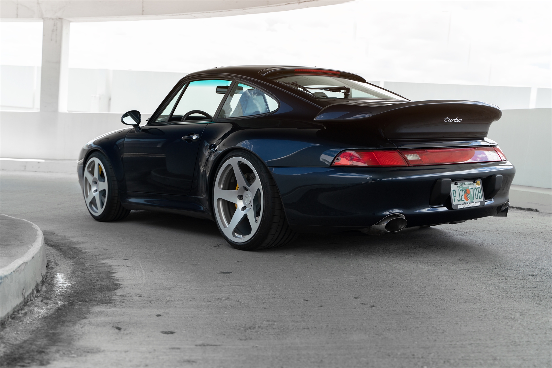 HRE 305M | Porsche 993 Turbo 1