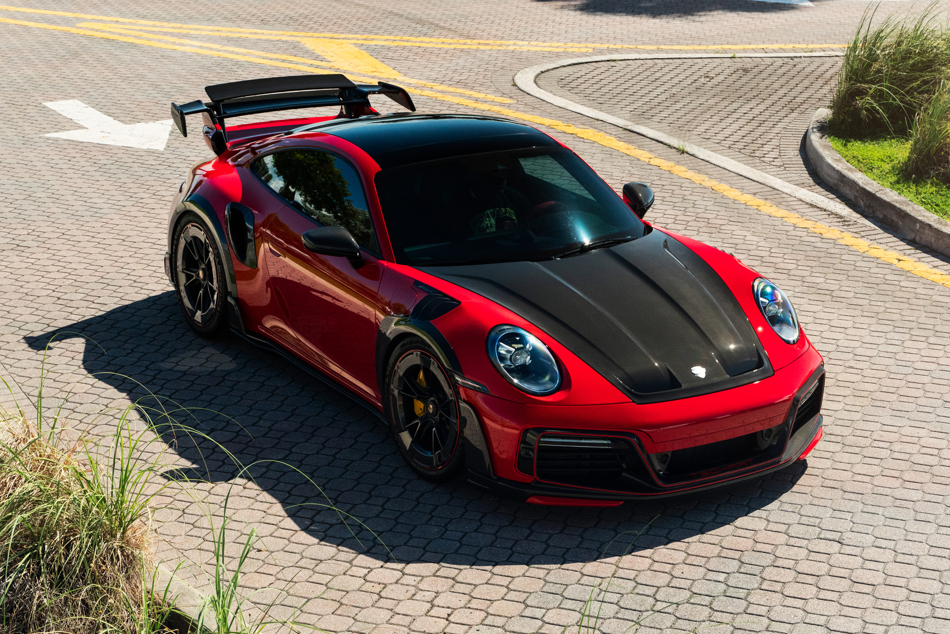 Techart Porsche 992 GT Street R America aerokit and Techart Wheels