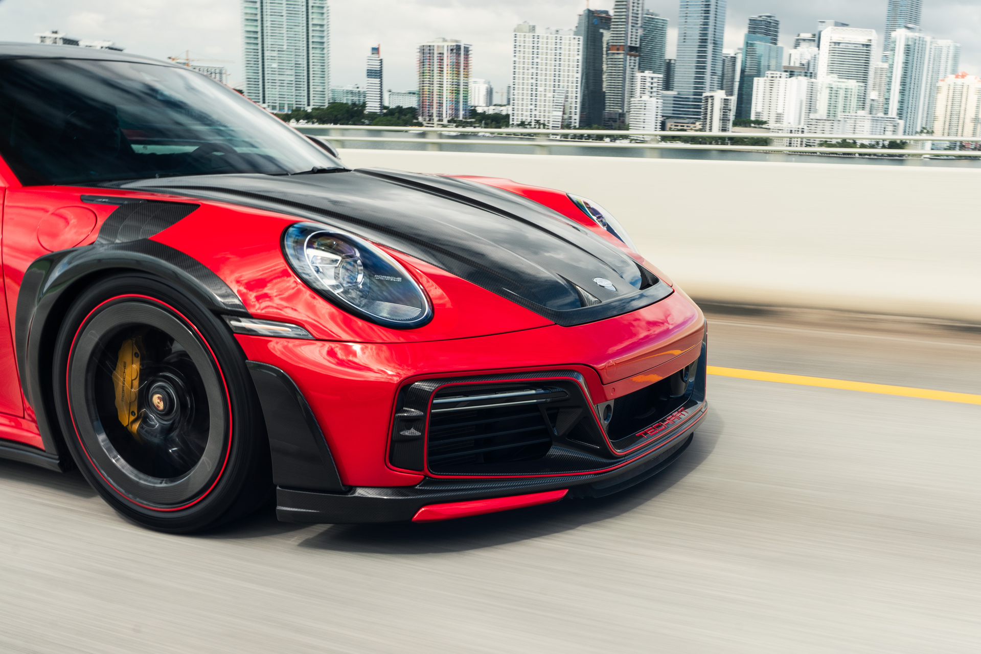 Techart Porsche 992 GT Street R America aerokit and Techart Wheels