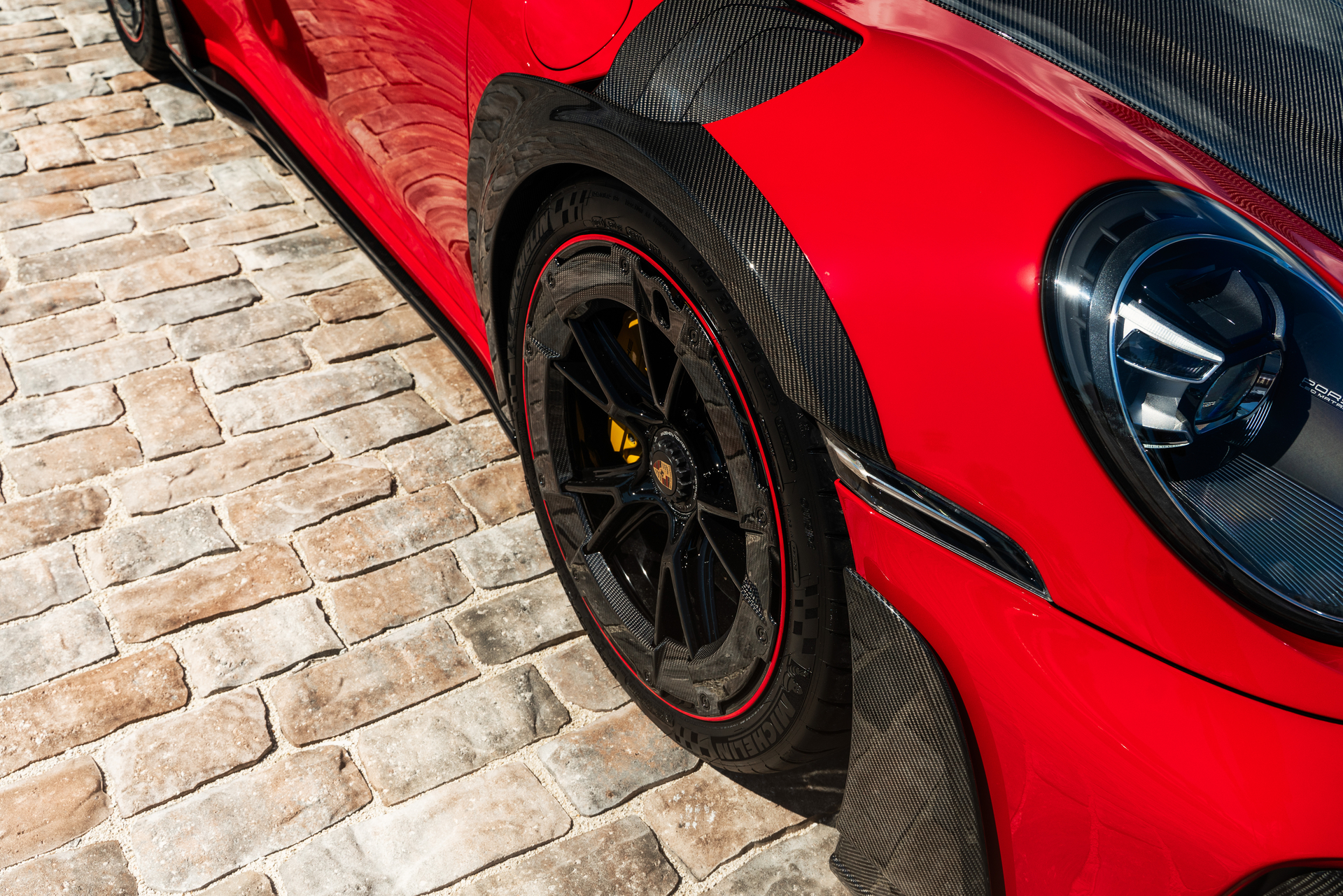 Techart Porsche 992 GT Street R America aerokit and Techart Wheels