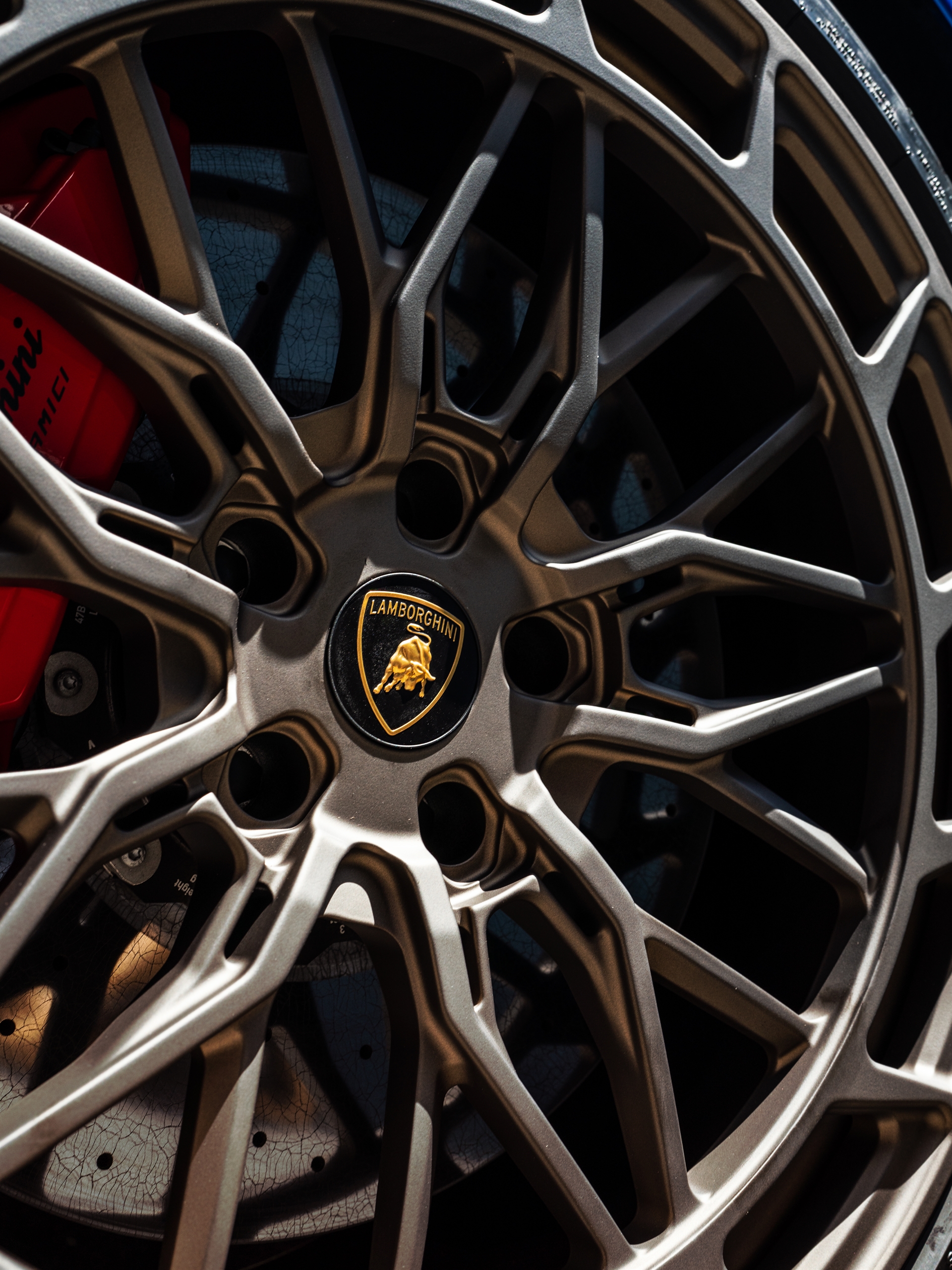 Lamborghini Revuelto | Blu Eleos | on Avant Garde AGL80 | Satin Bronze