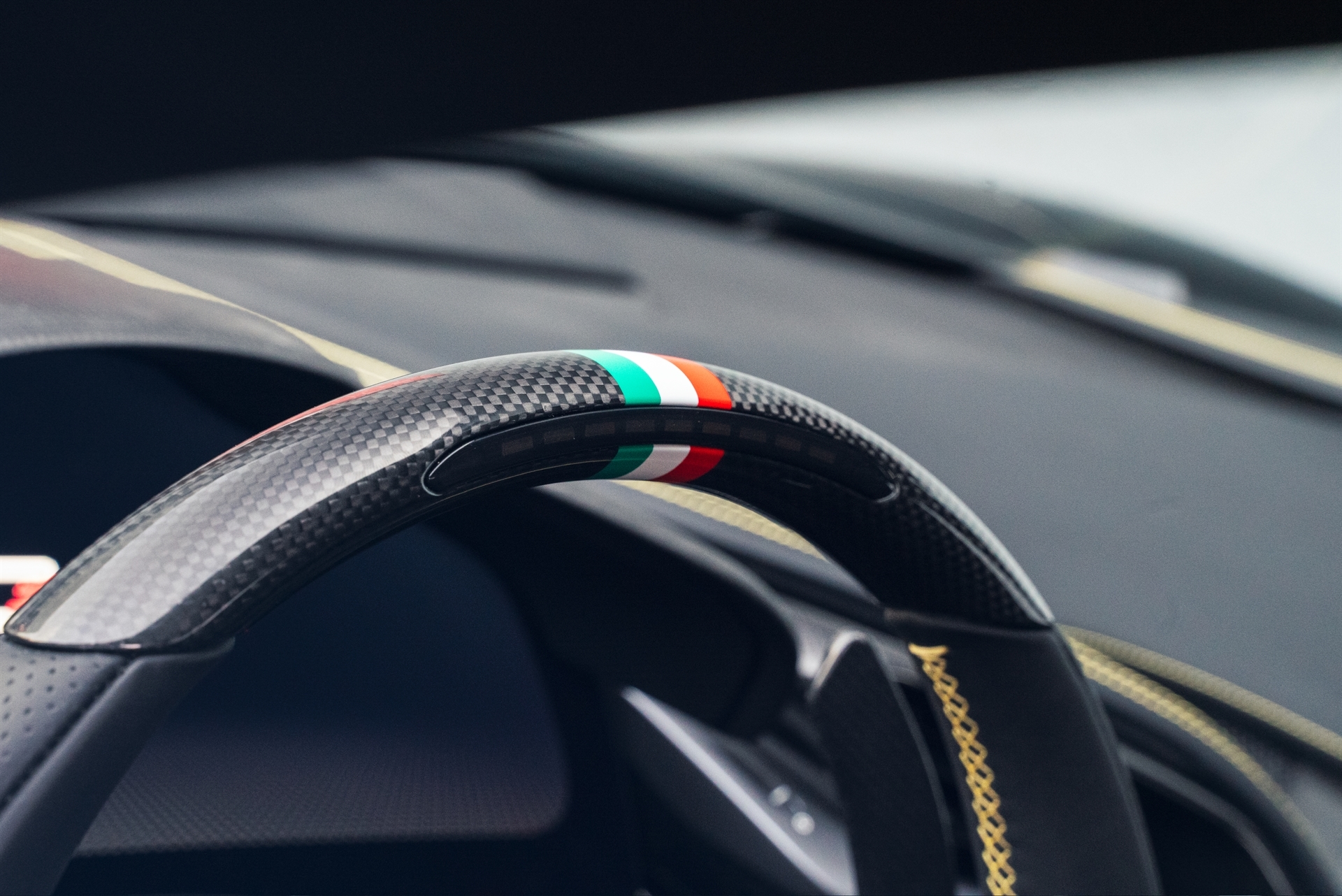 Ferrari SF90 | Nero | on HRE 501M | Gloss Black