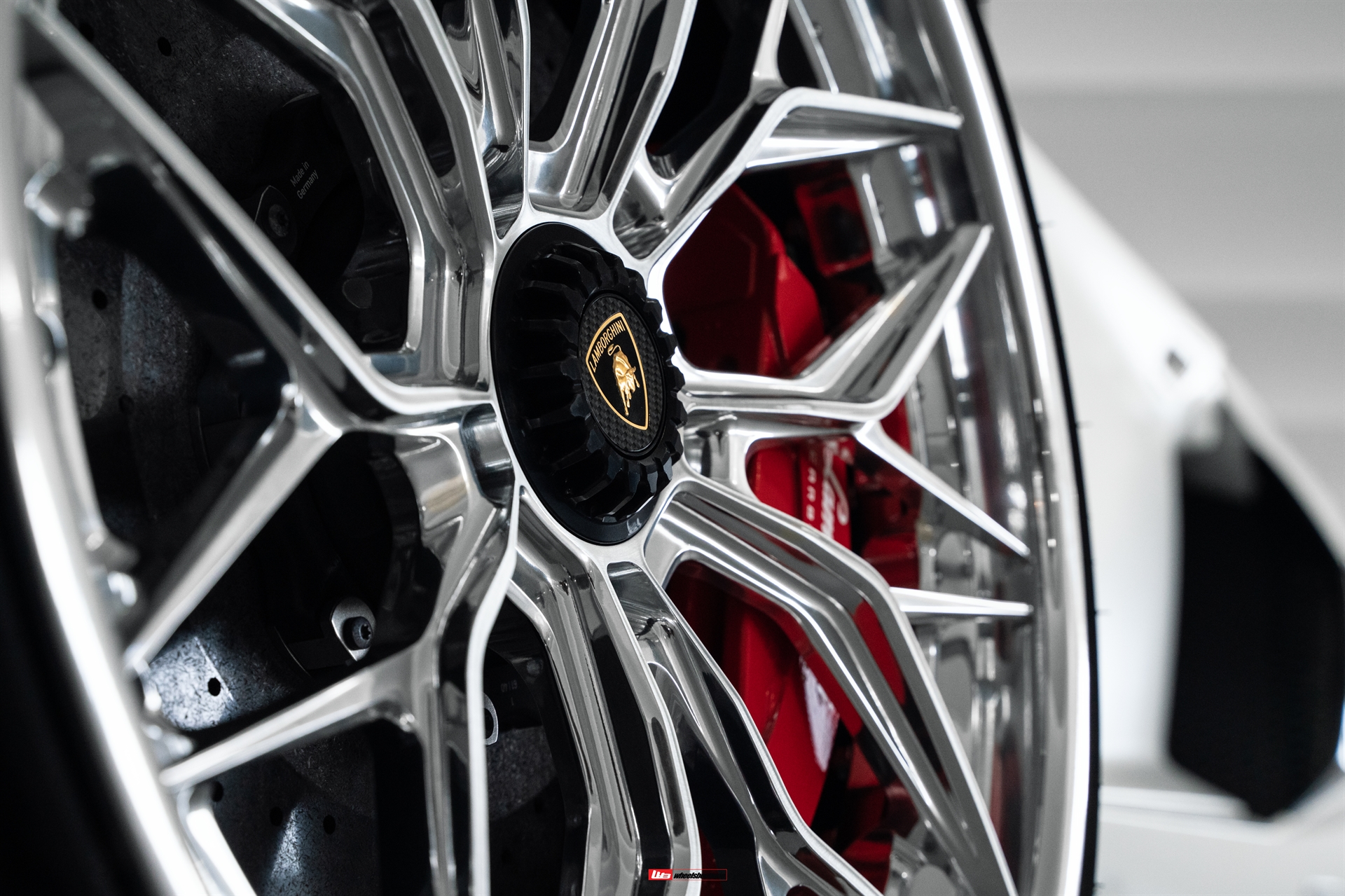 AL13 R80 | Lamborghini Aventador SVJ