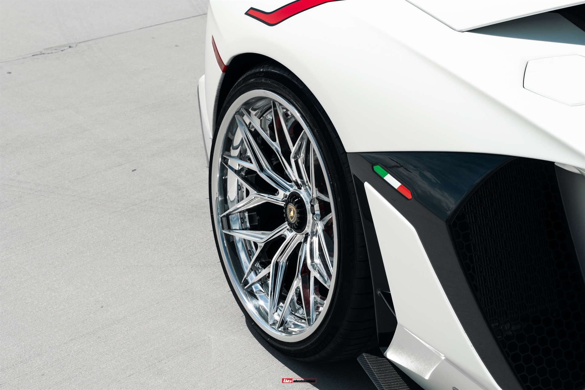 AL13 R80 | Lamborghini Aventador SVJ