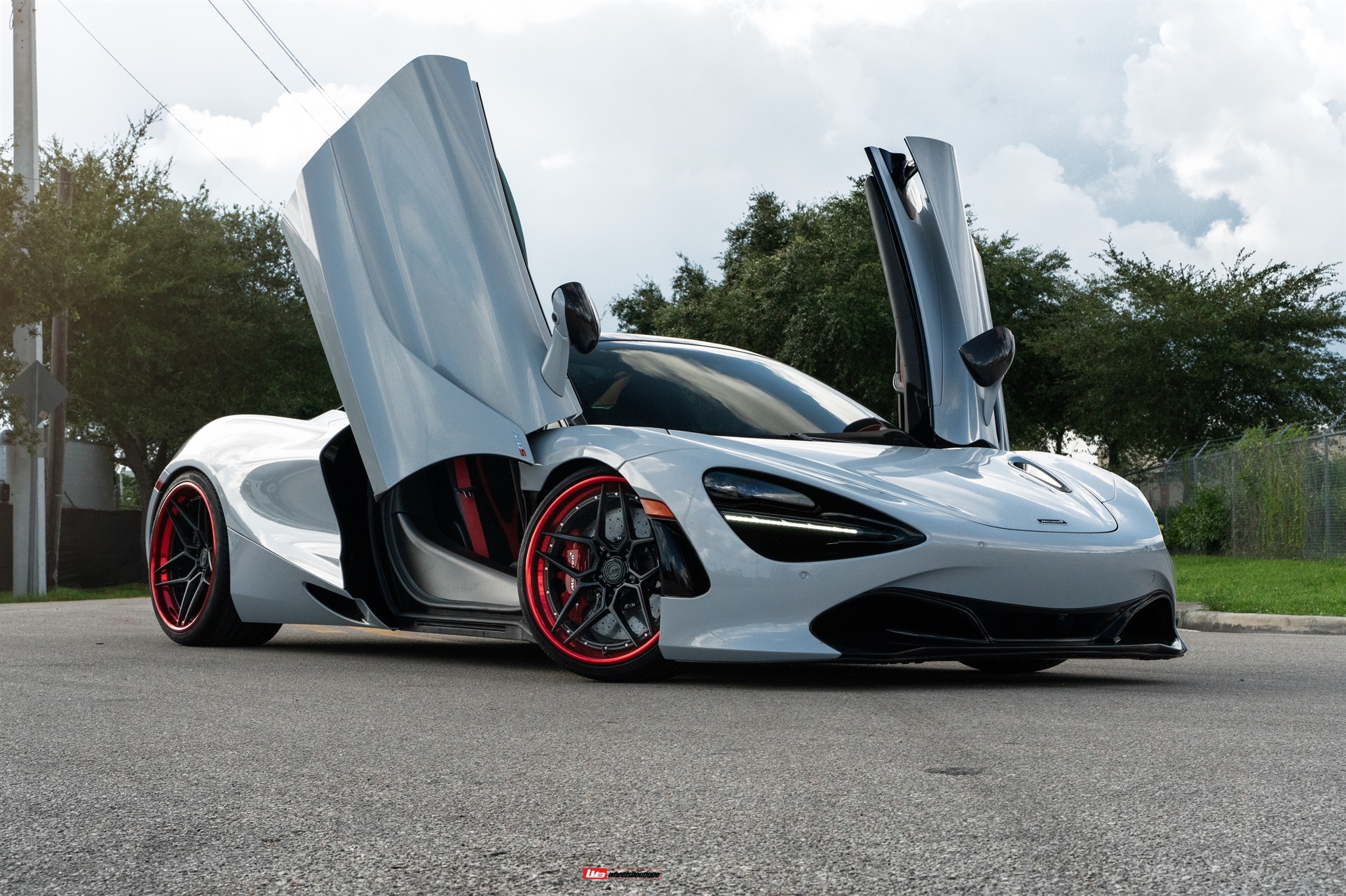 AL13 D002 | McLaren 720S