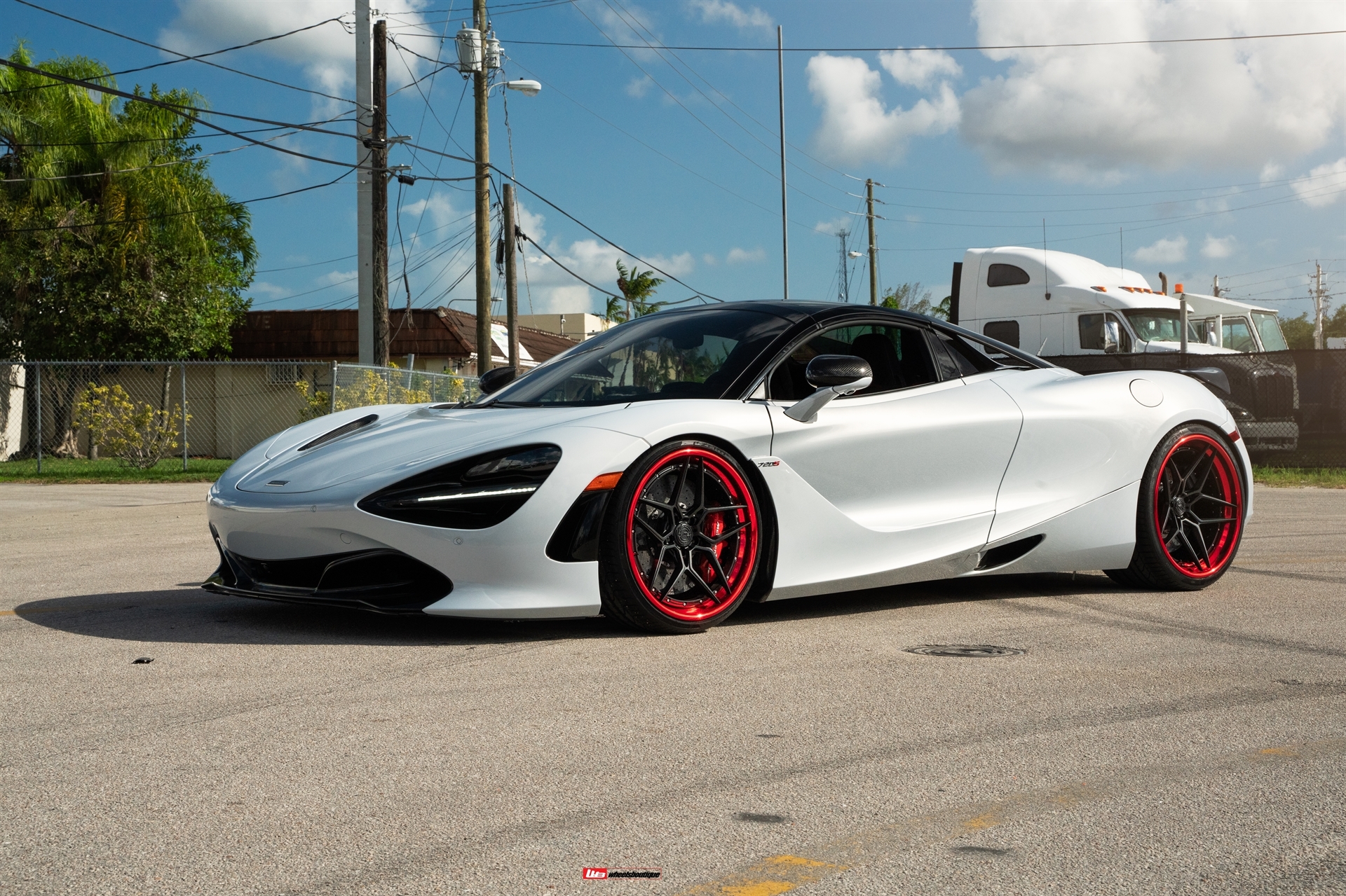 AL13 D002 | McLaren 720S
