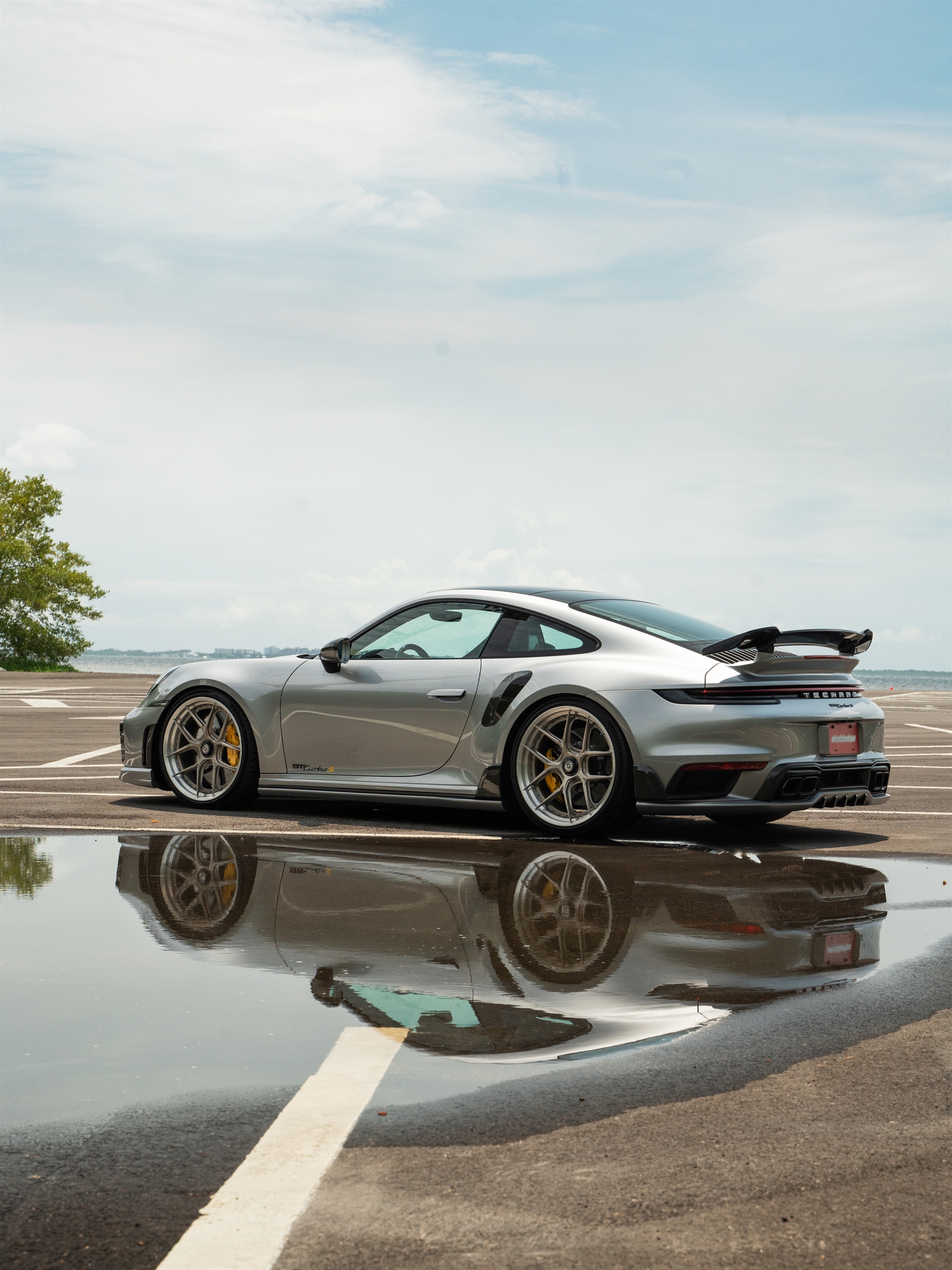 TECHART 992 Turbo S | GT Silver | on HRE S101SC | Satin White Gold