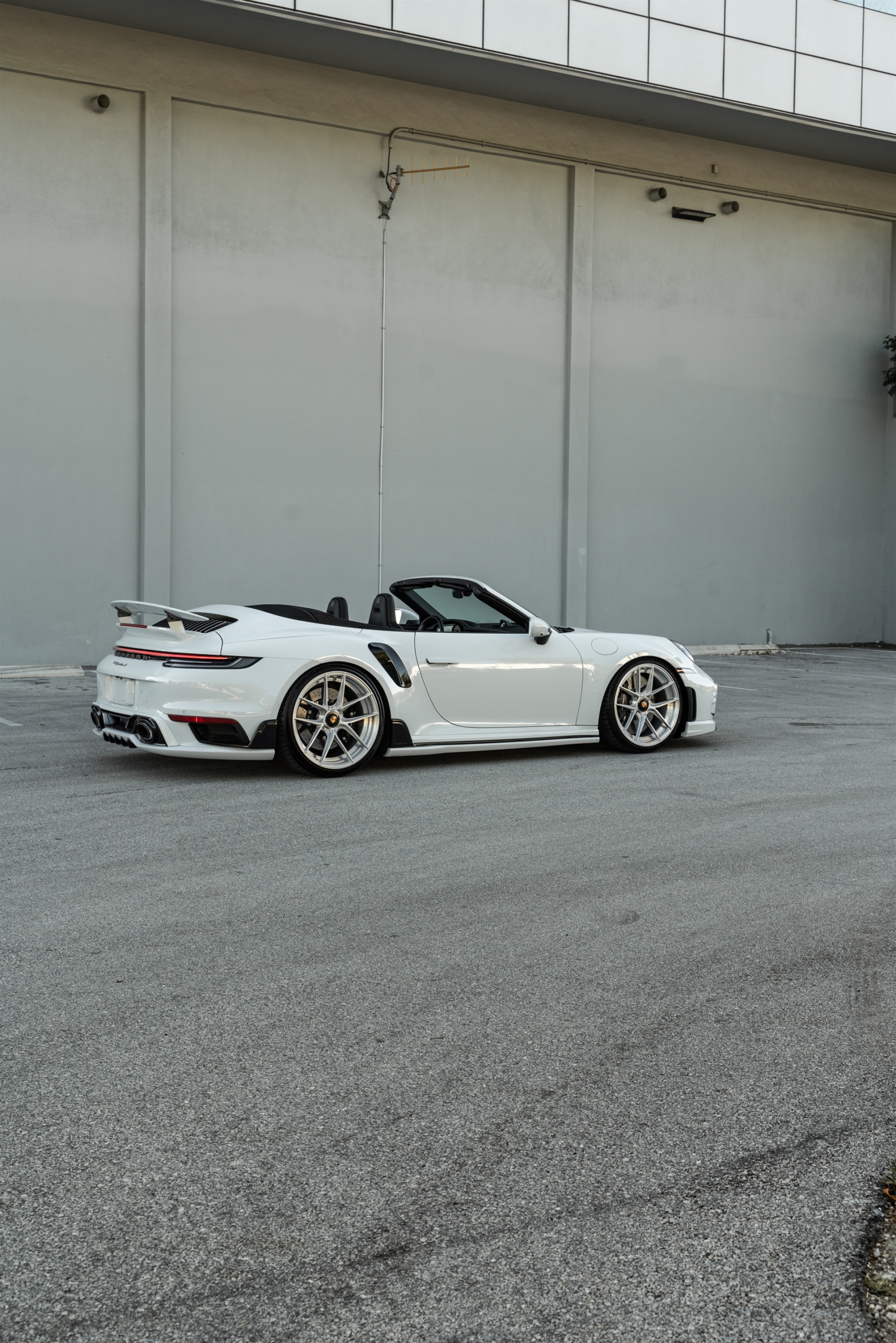 TECHART 992 Turbo S | Carrera White | on ANRKY XR-201 | Brushed Clear