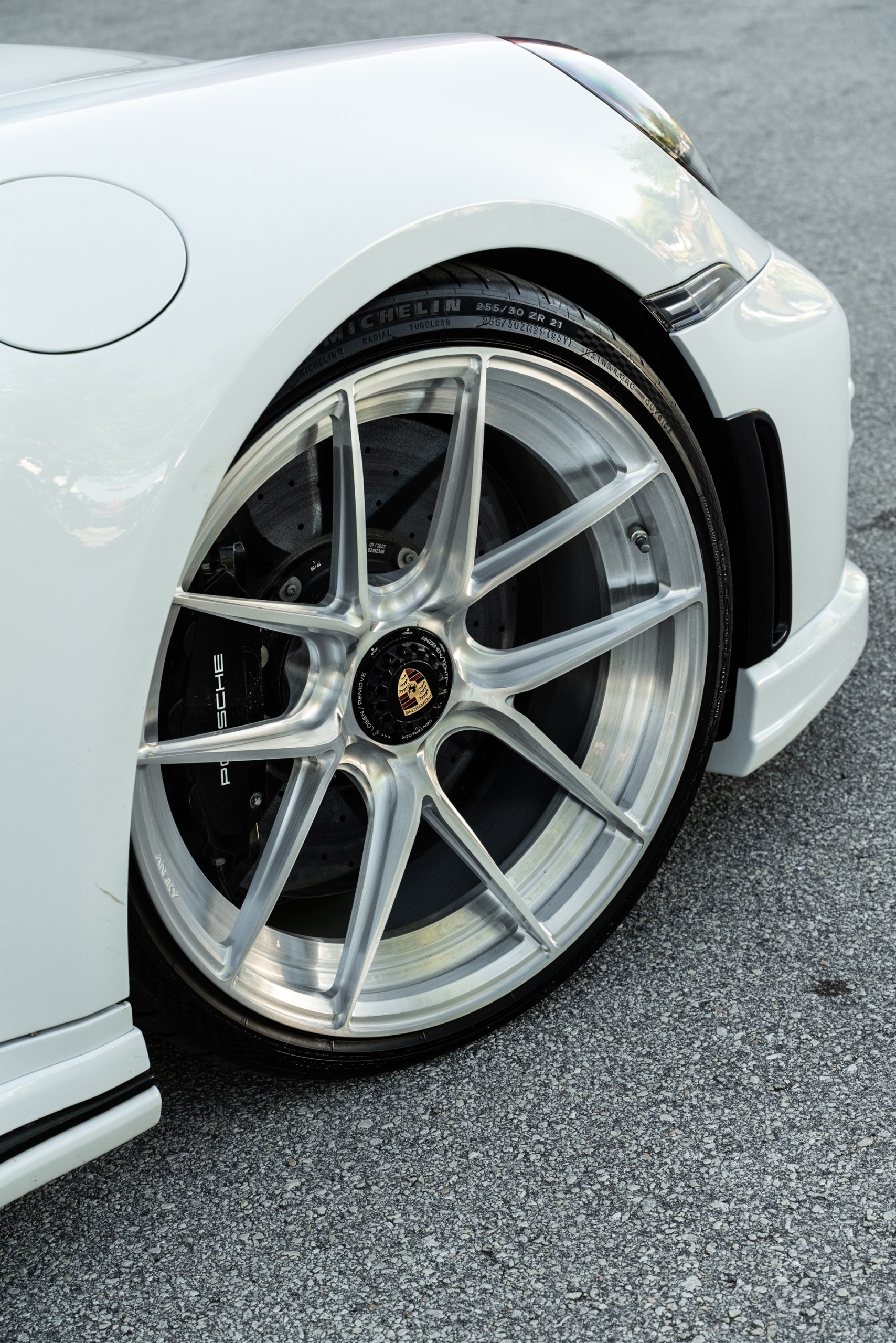 TECHART 992 Turbo S | Carrera White | on ANRKY XR-201 | Brushed Clear