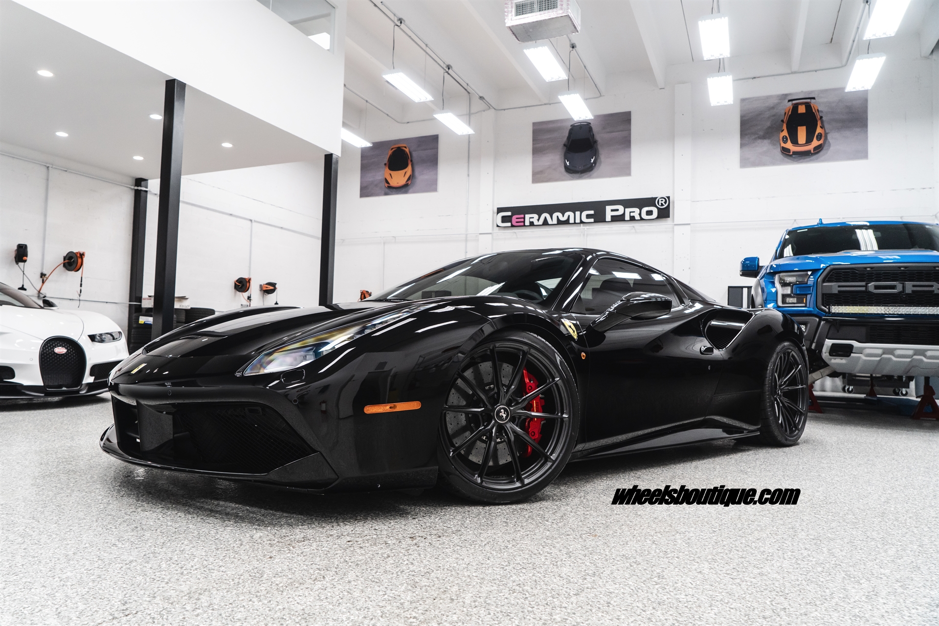 Ferrari 488 Spider | Nero | HRE P104SC | Satin Black