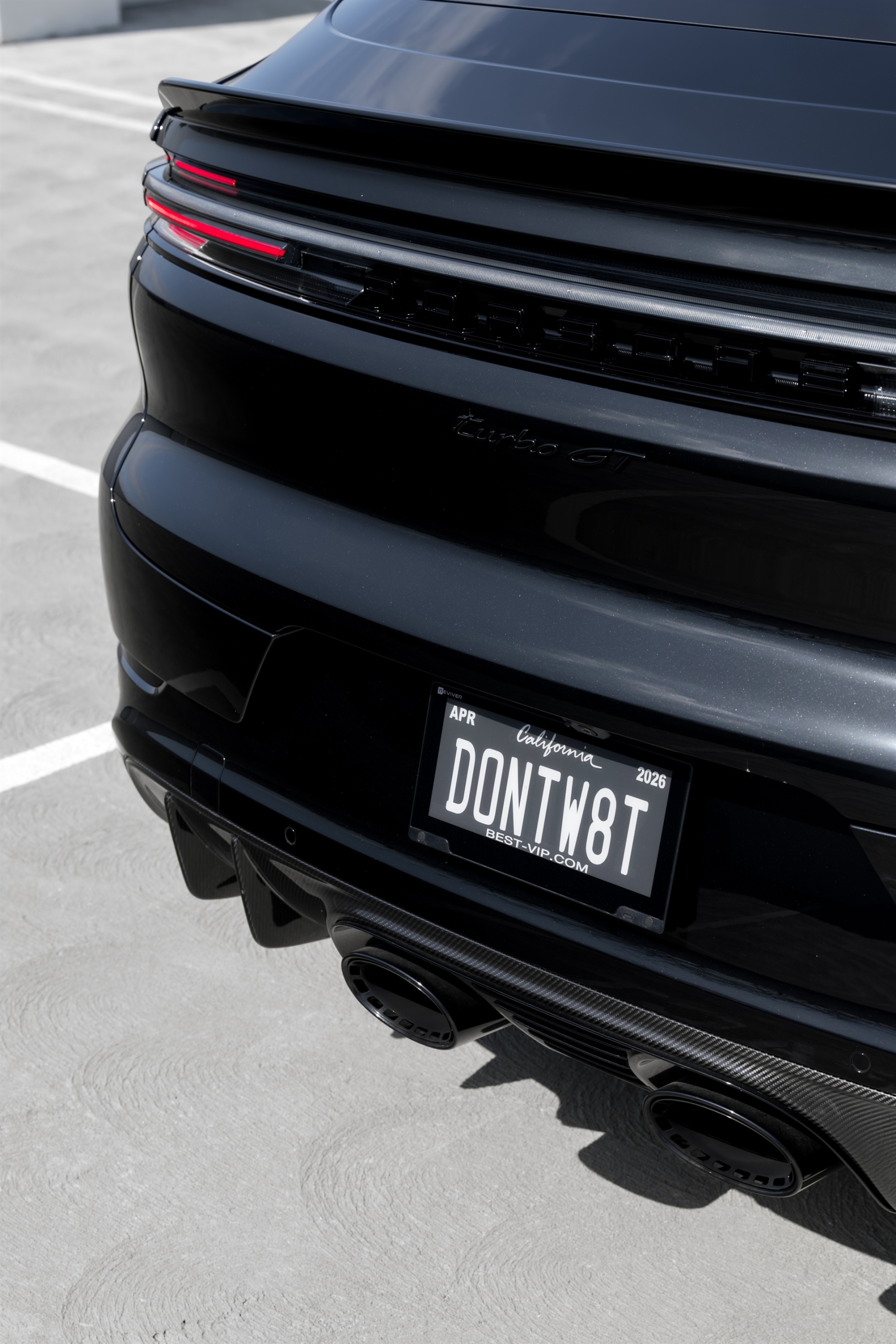 Porsche Cayenne on HRE 522M