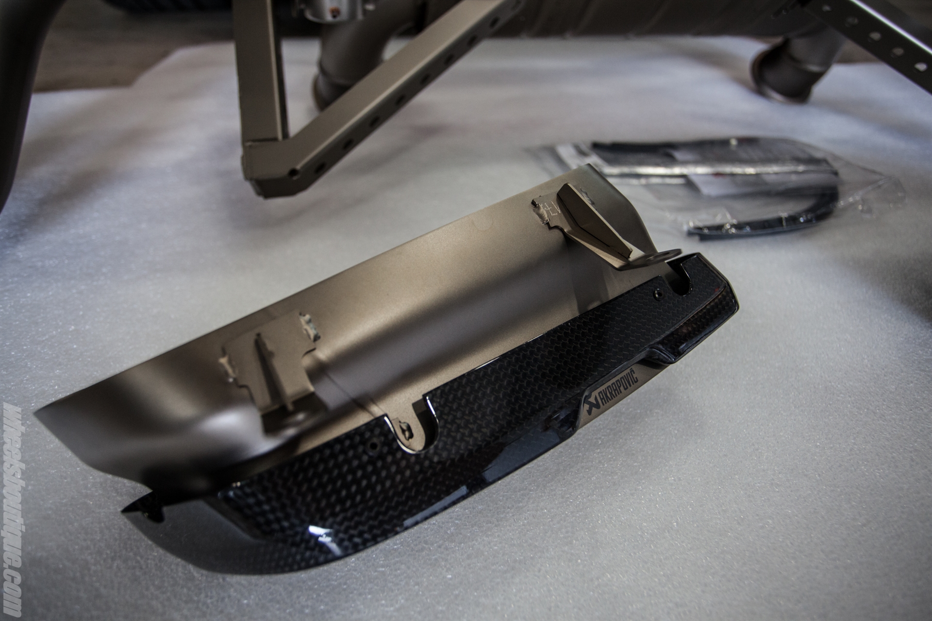 Akrapovic Exhaust Install – Audi R8 V10 (2017)