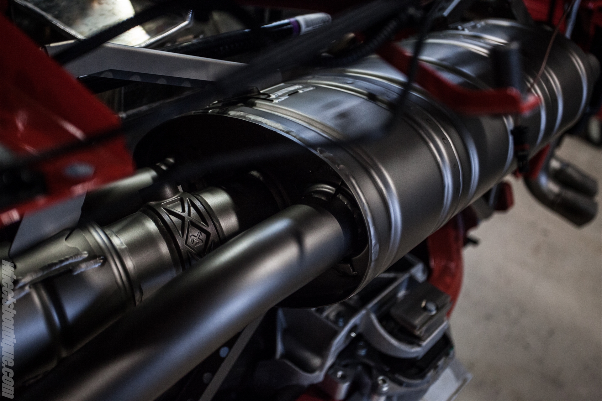 Akrapovic Exhaust Install – Audi R8 V10 (2017)