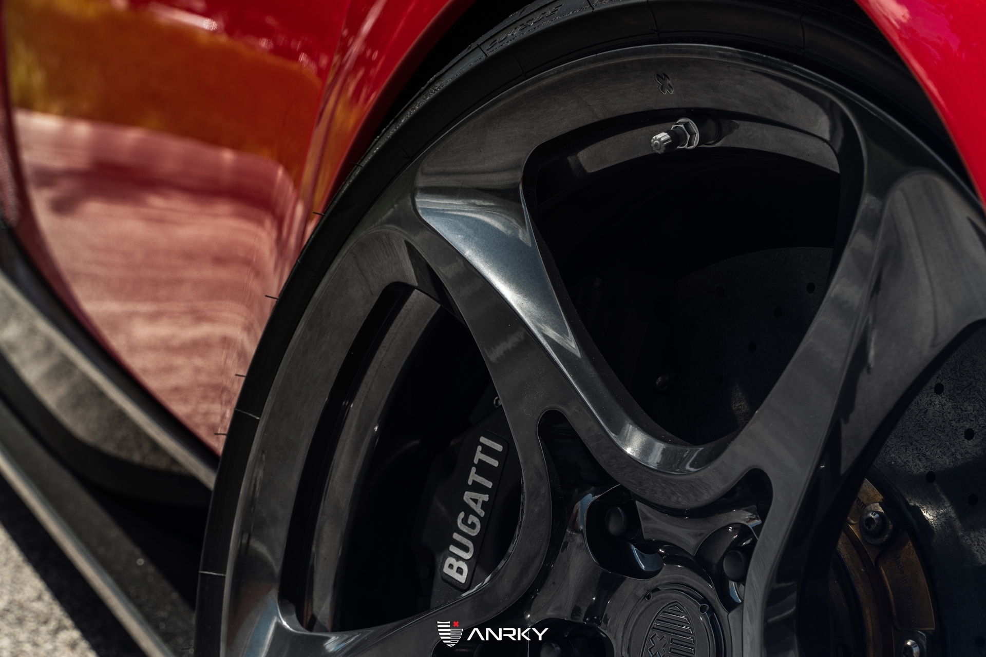 Bugatti Veyron | on ANRKY XR-105 | Mirror Polished Smoked