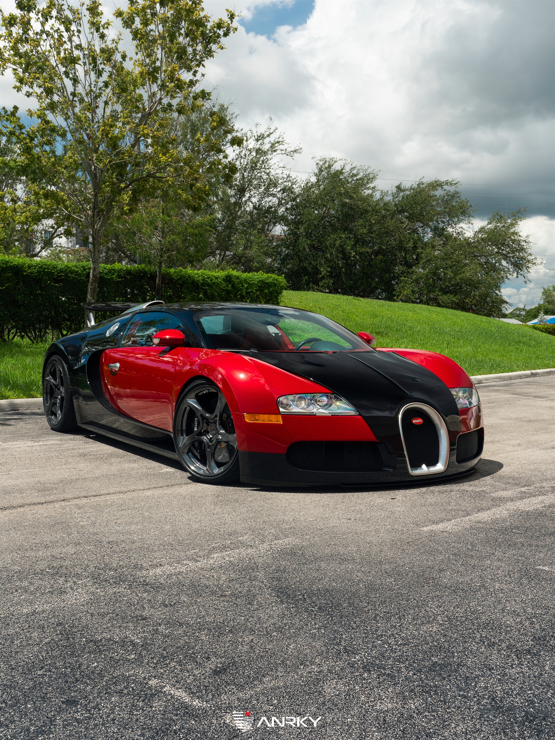 Bugatti Veyron | on ANRKY XR-105 | Mirror Polished Smoked