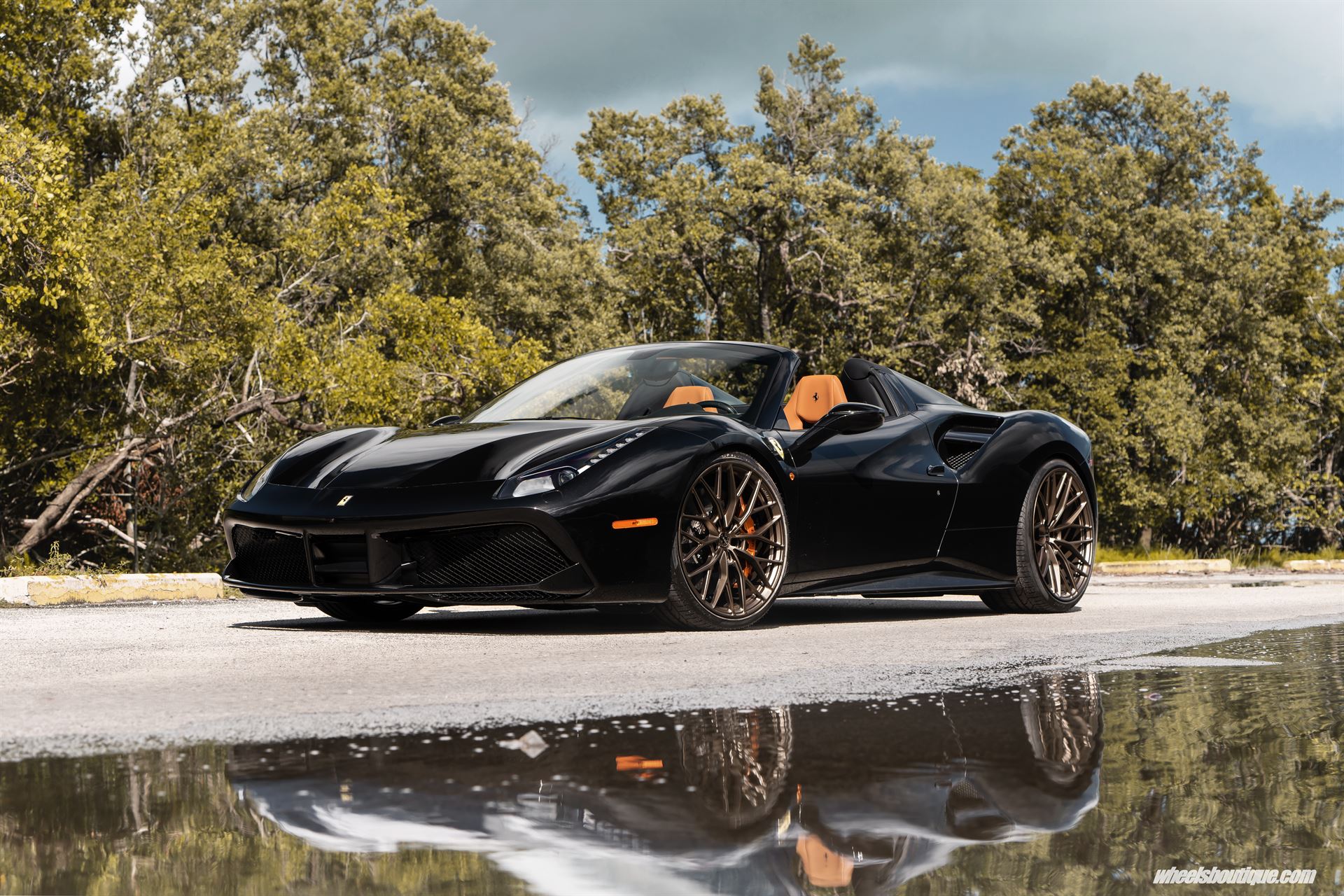 Ferrari 488 Spider | Nero | on ANRKY AN10 | Satin Bronze