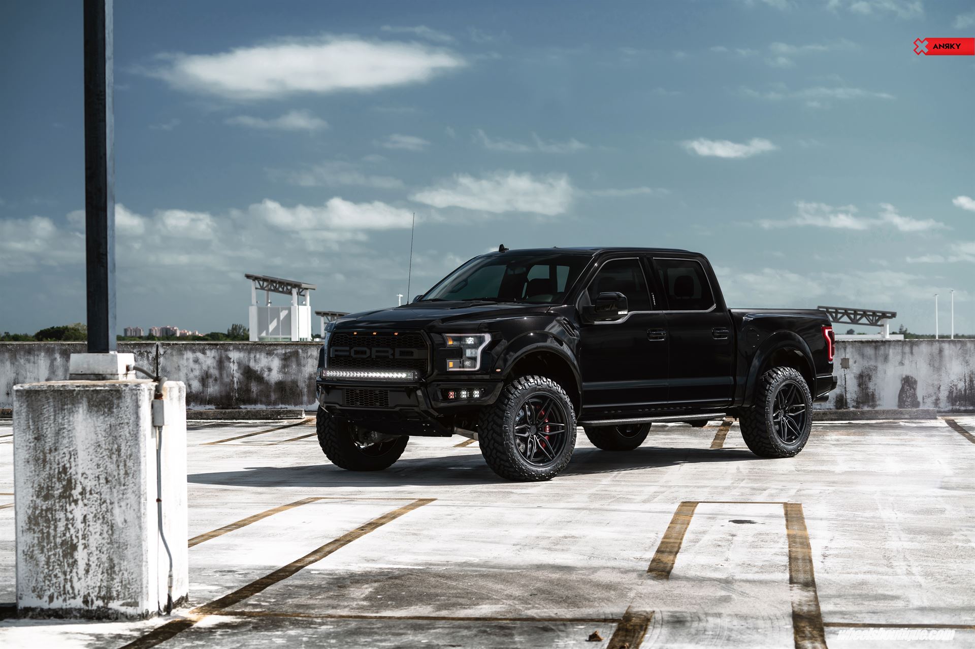 ANRKY AN36 | Ford Raptor 1