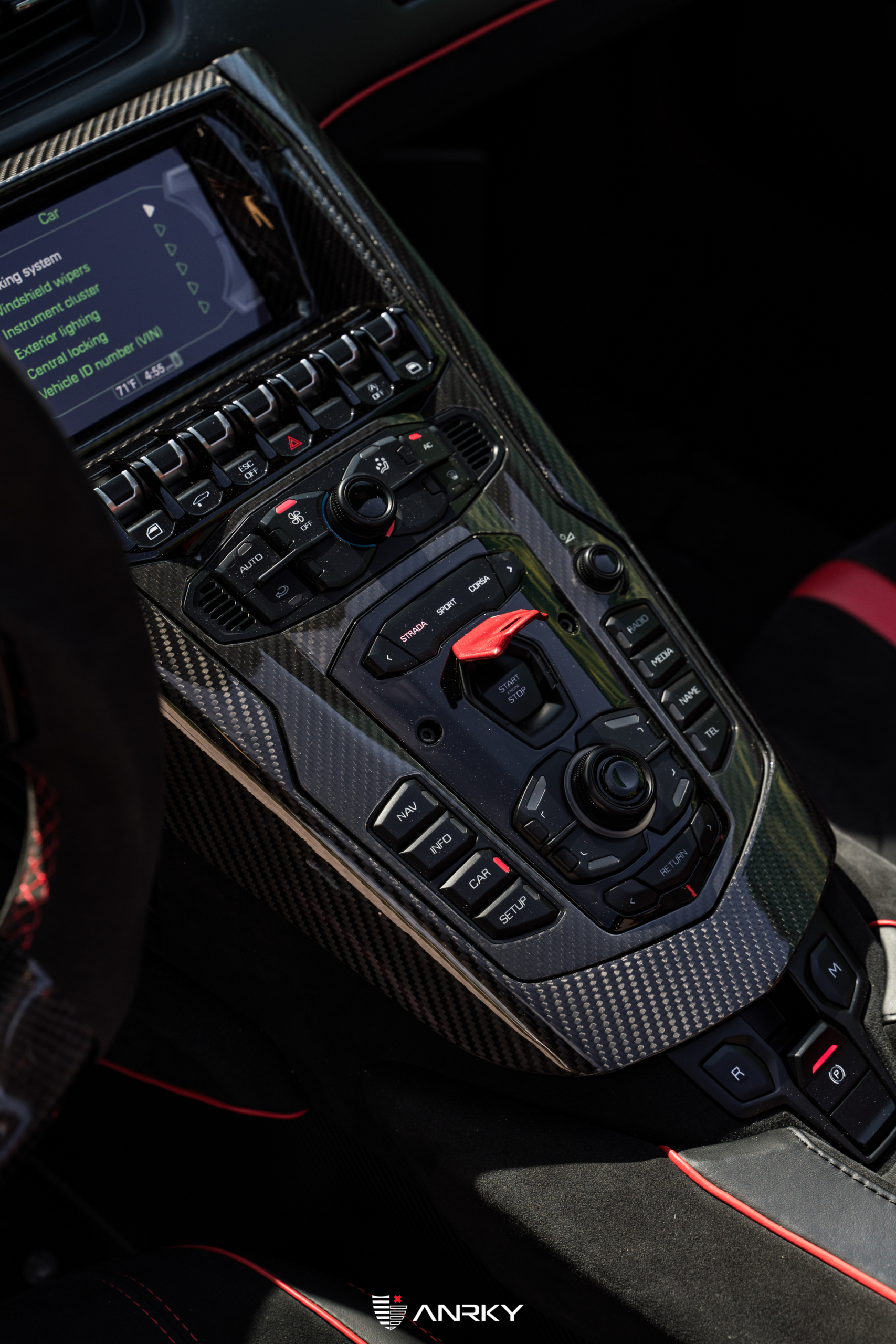 Lamborghini Aventador SV Roadster | Ballon White | ANRKY RS5.3 | Satin White Gold