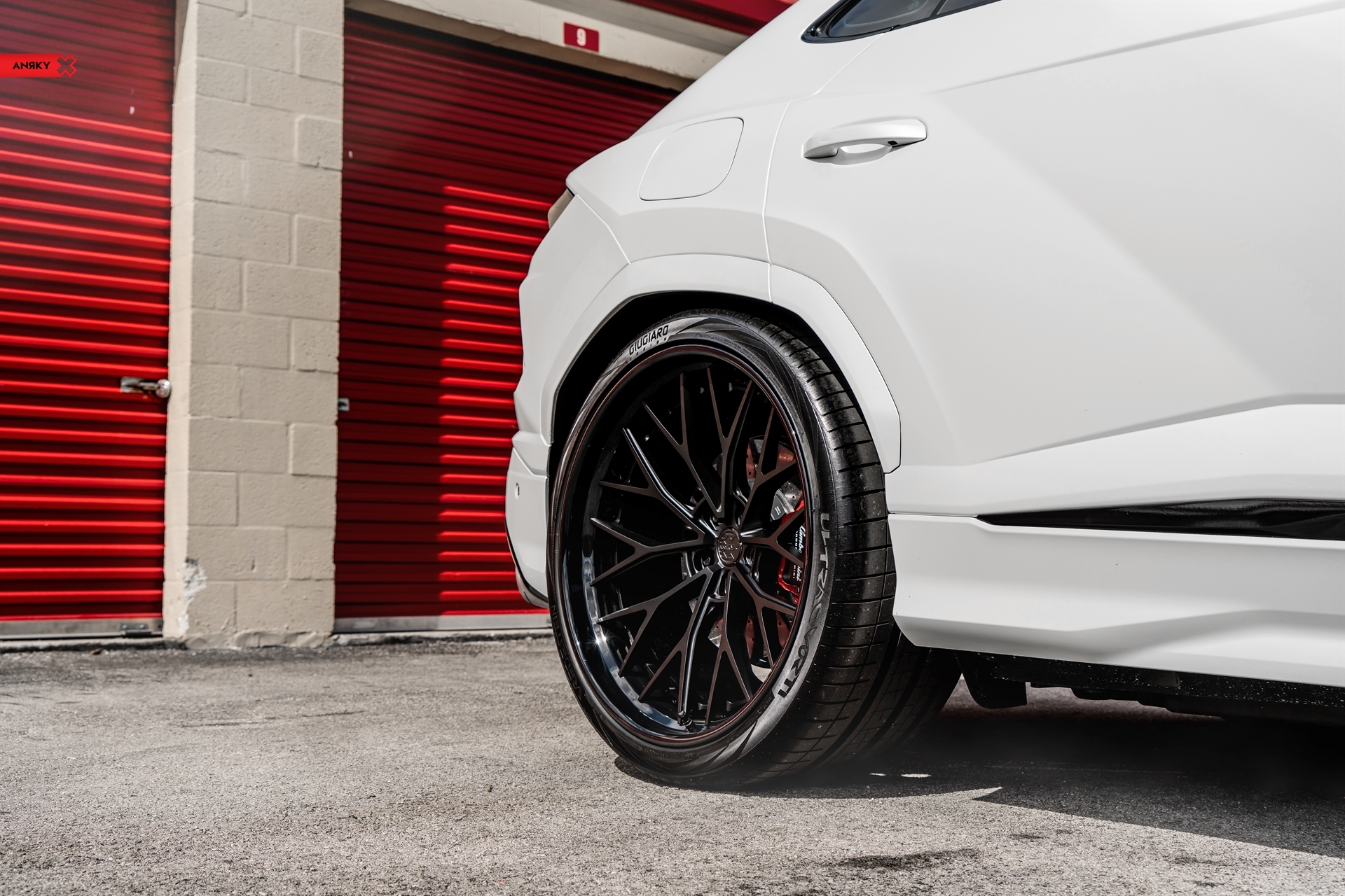 Lamborghini Urus – AN30 SeriesTHREE