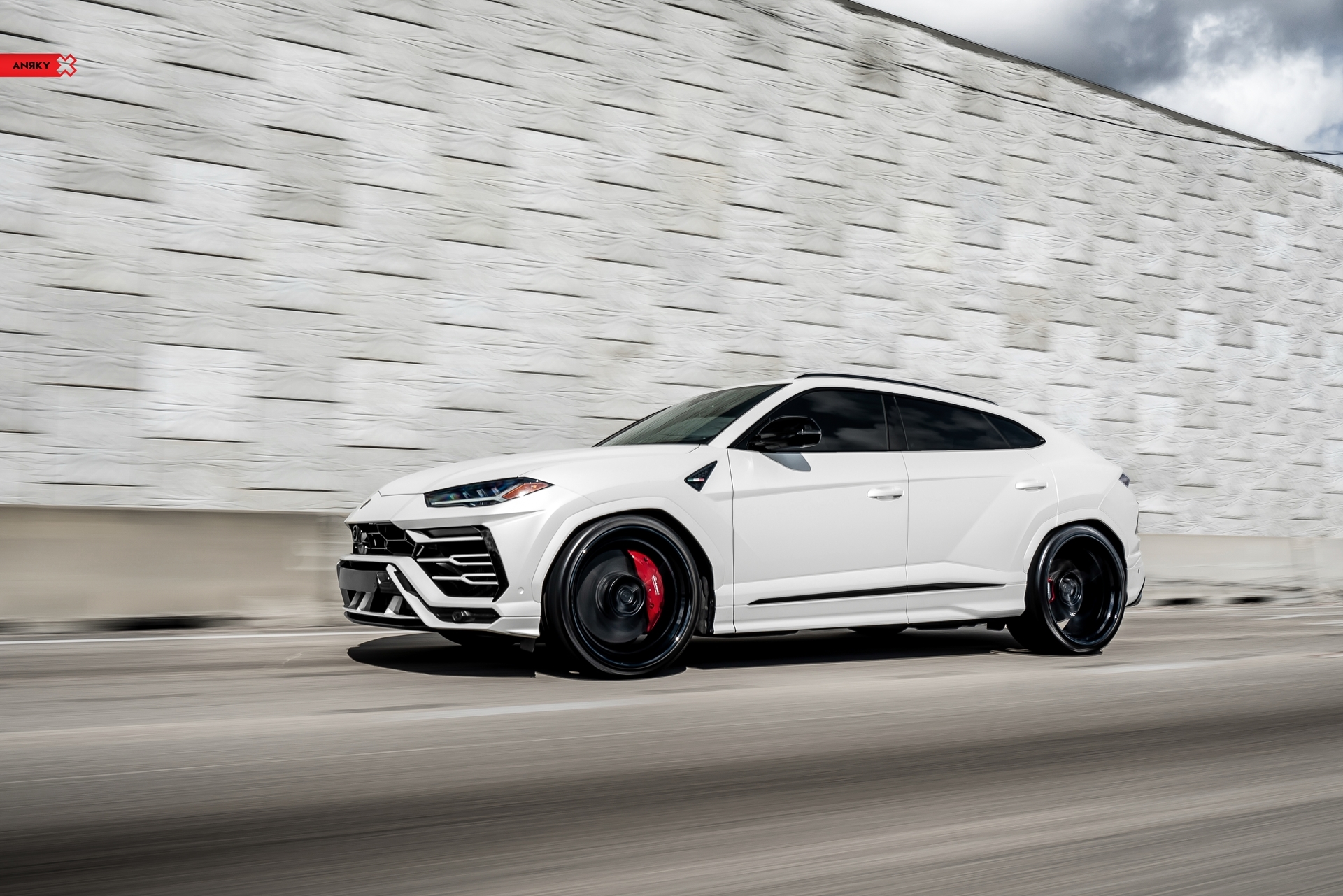 Lamborghini Urus – AN30 SeriesTHREE