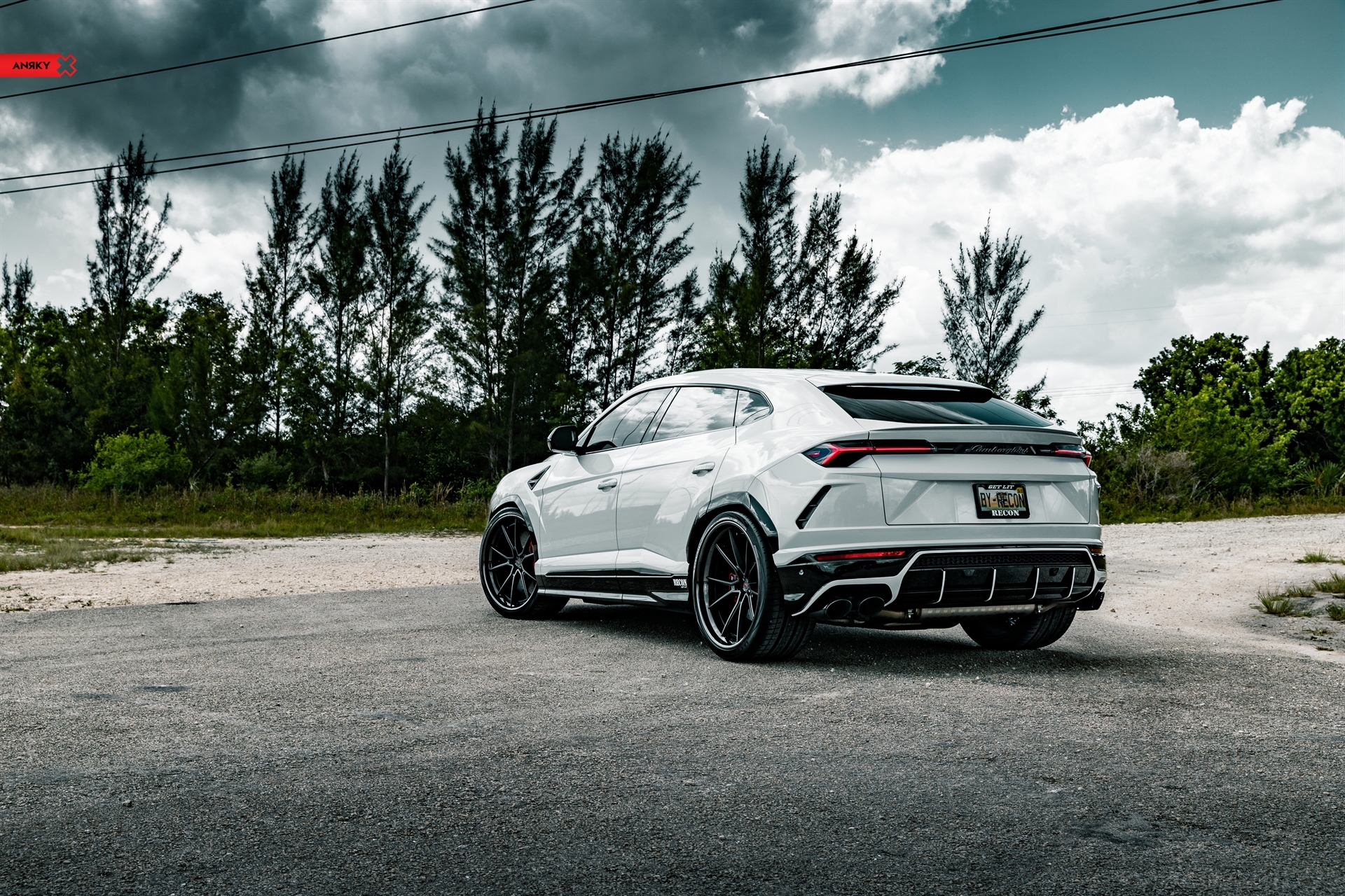 Lamborghini Urus – AN32 SeriesTHREE