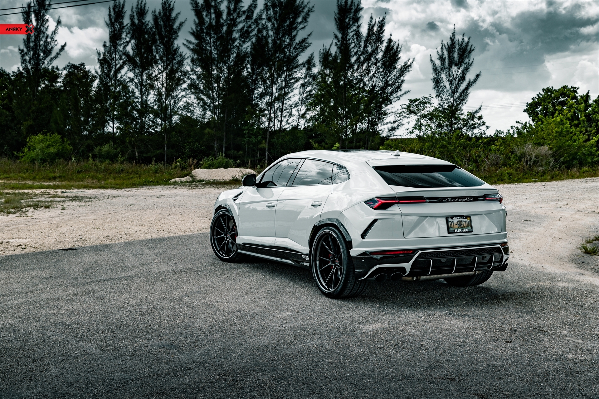 Lamborghini Urus – AN32 SeriesTHREE