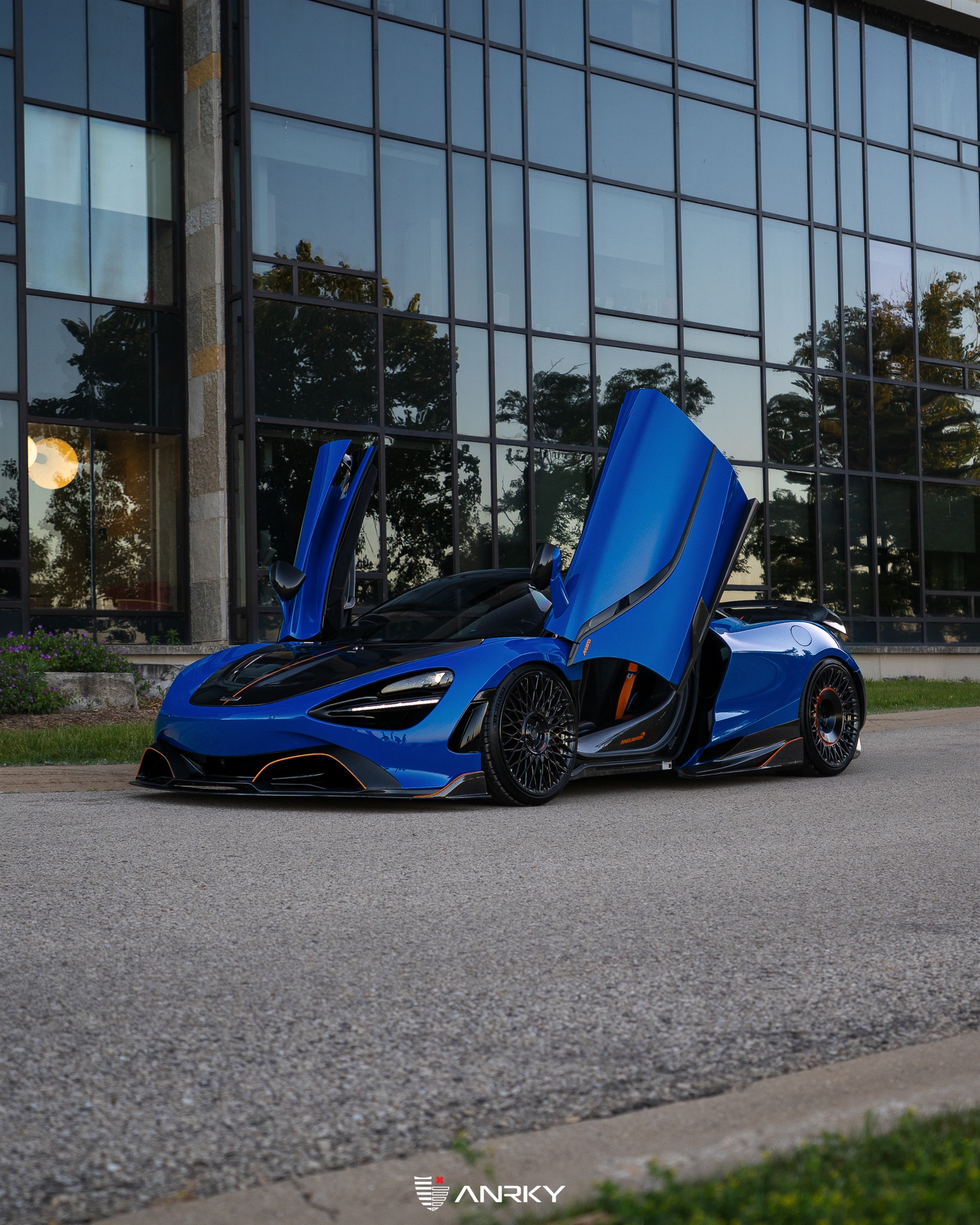 McLaren 720S Spider – RETROSeries RS7.2+AEROSport