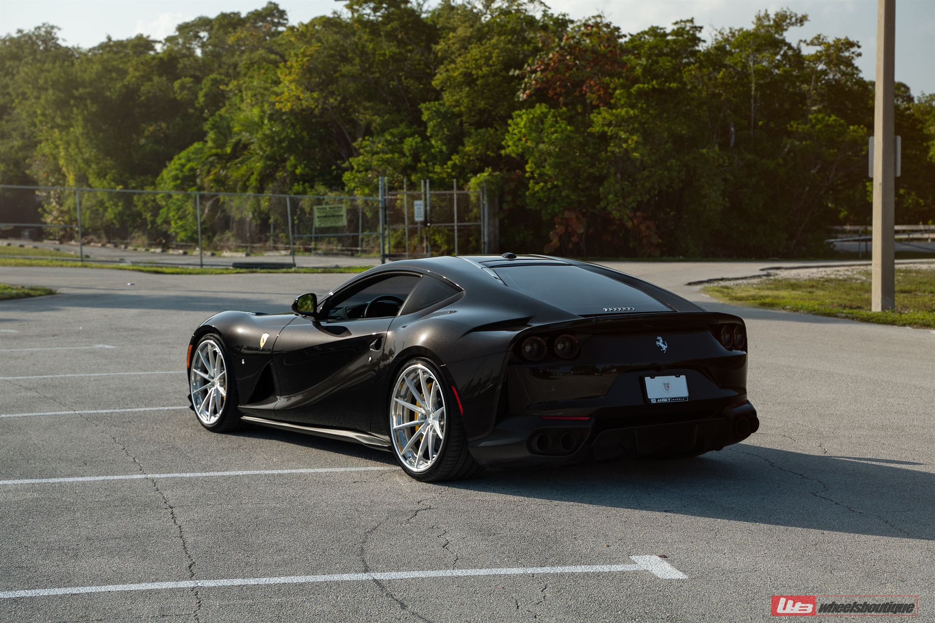 ANRKY AN38 | Ferrari 812 Superfast 1