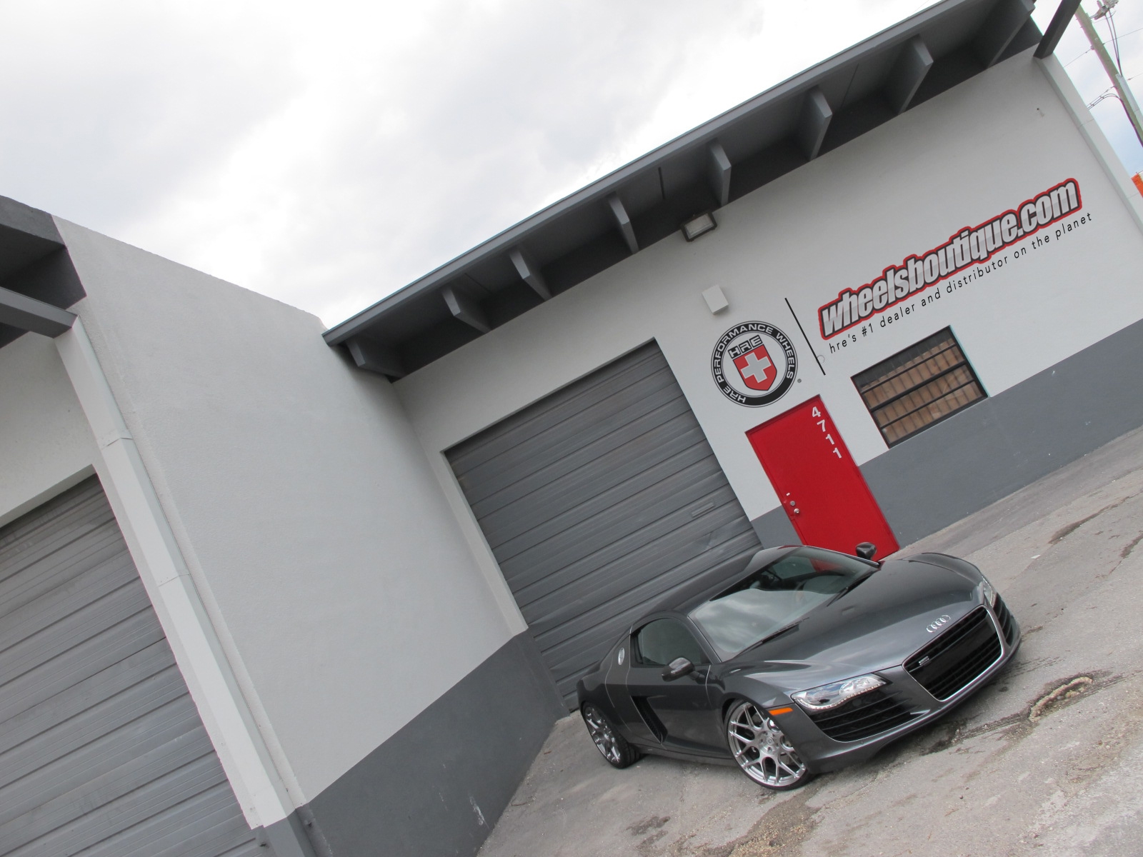 HRE P40SC Conical Rims in brushed silver