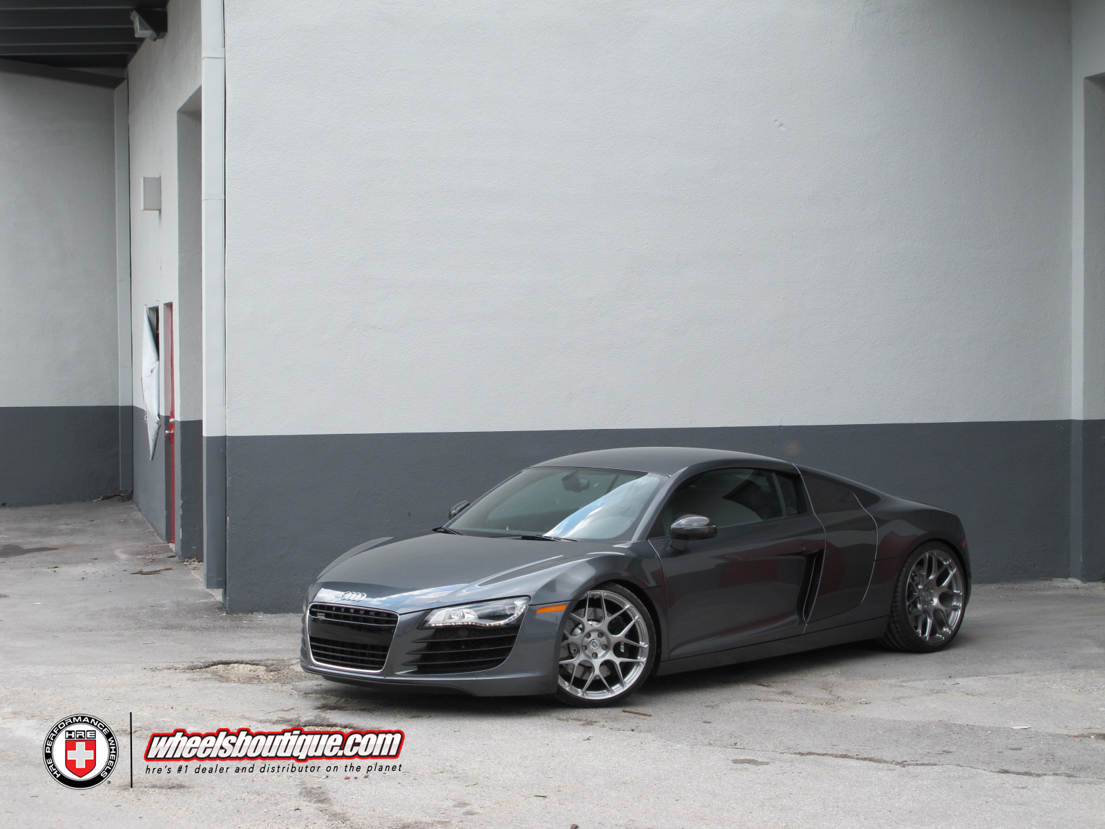 HRE P40SC Conical Rims in brushed silver