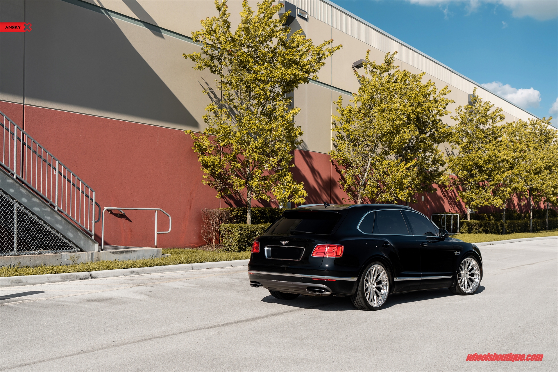 ANRKY AN30 | Bentley Bentayga
